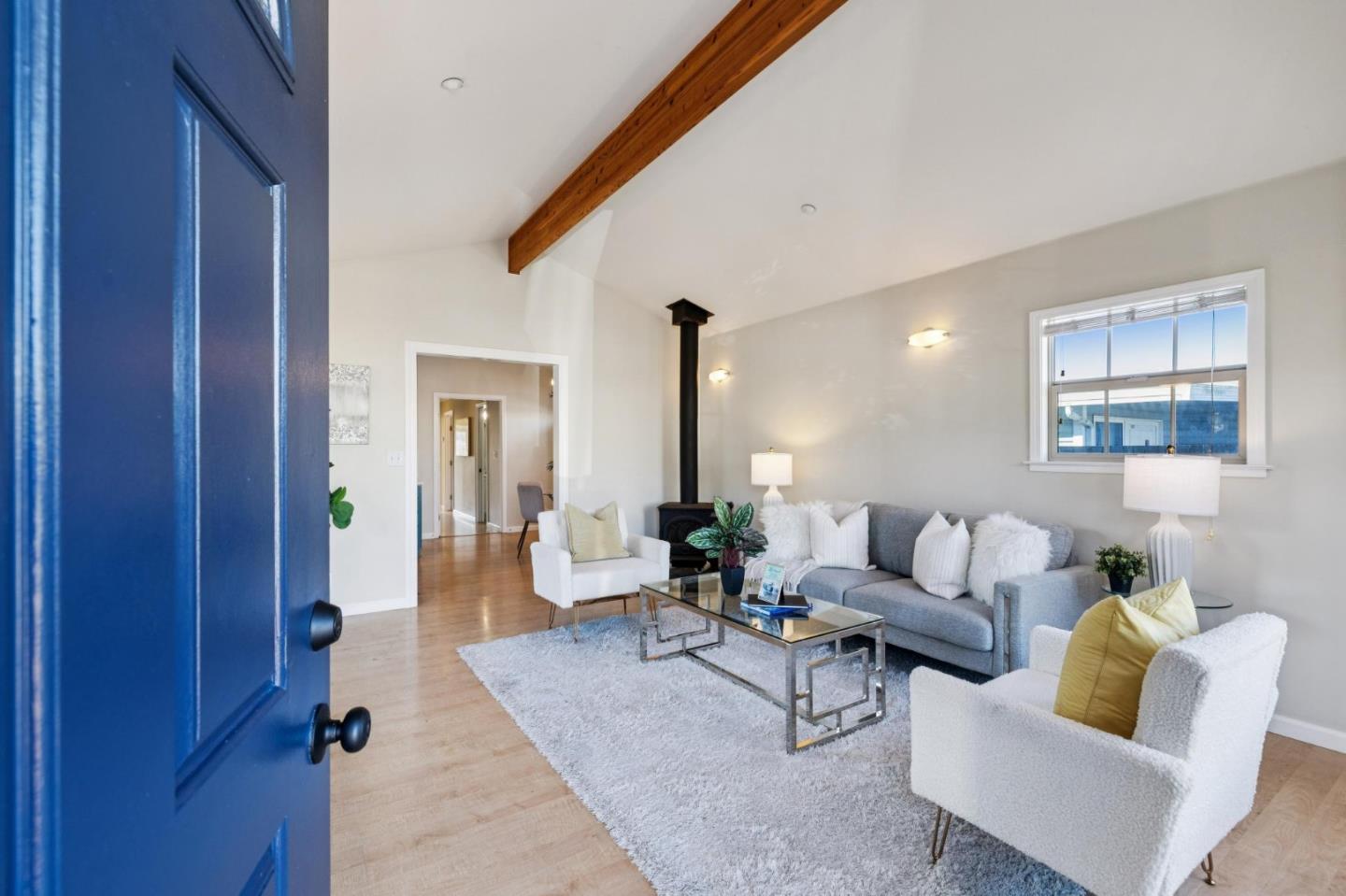 Detail Gallery Image 8 of 40 For 84 San Jose Ave, Pacifica,  CA 94044 - 2 Beds | 2 Baths