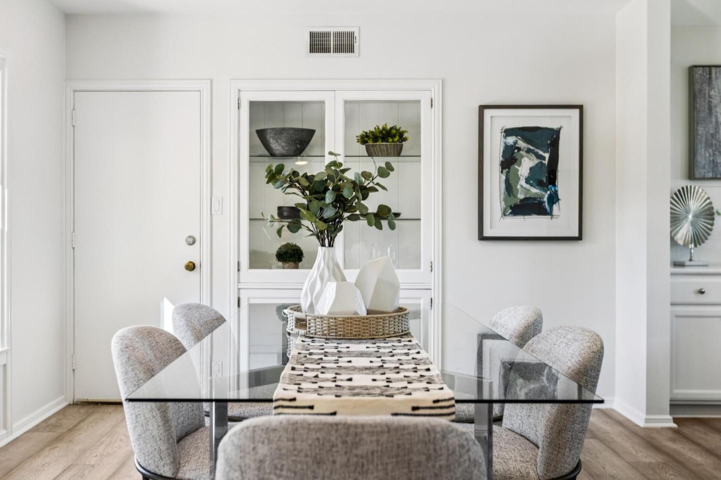 Detail Gallery Image 15 of 42 For 124 S Idaho St, San Mateo,  CA 94401 - 3 Beds | 2 Baths