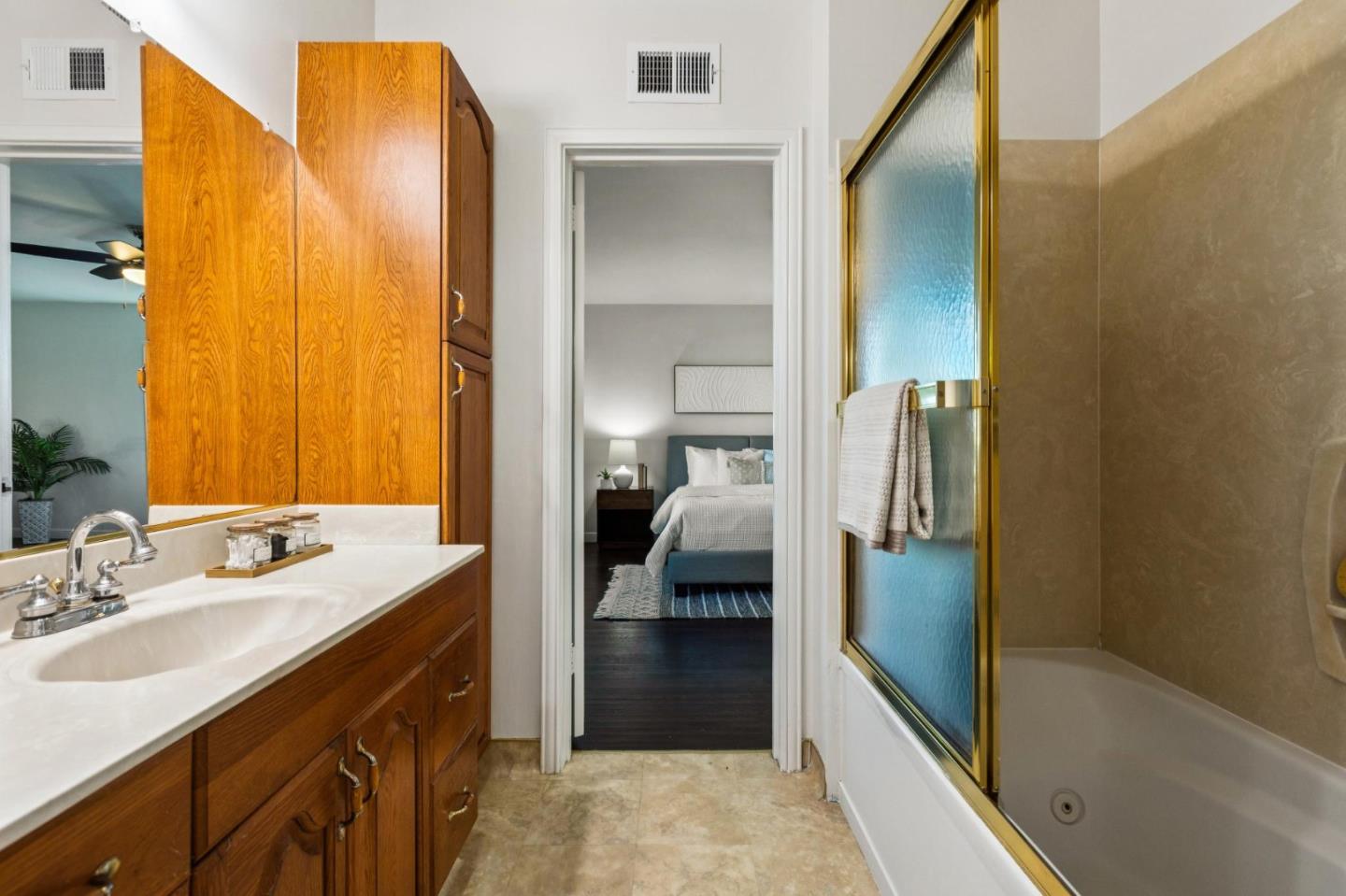 Detail Gallery Image 32 of 42 For 124 S Idaho St, San Mateo,  CA 94401 - 3 Beds | 2 Baths