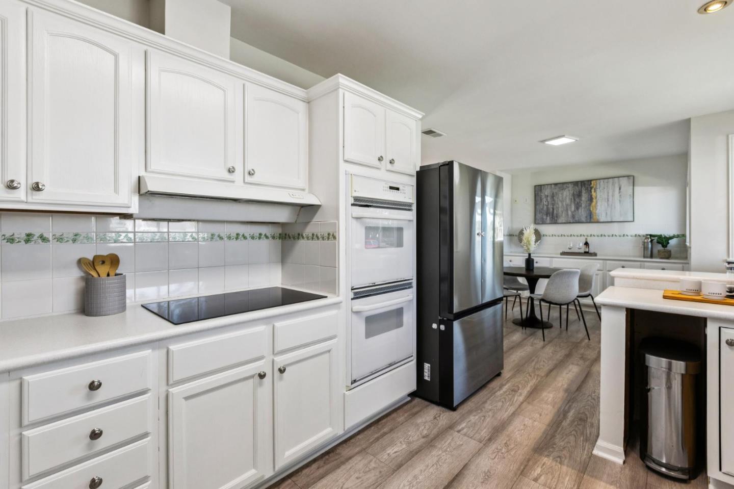 Detail Gallery Image 9 of 42 For 124 S Idaho St, San Mateo,  CA 94401 - 3 Beds | 2 Baths