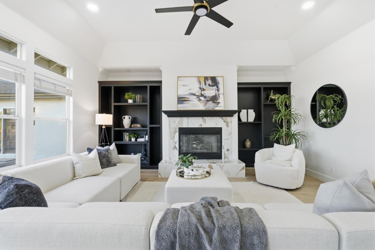 Detail Gallery Image 15 of 74 For 380 W Middle Ave, Morgan Hill,  CA 95037 - 4 Beds | 2/1 Baths