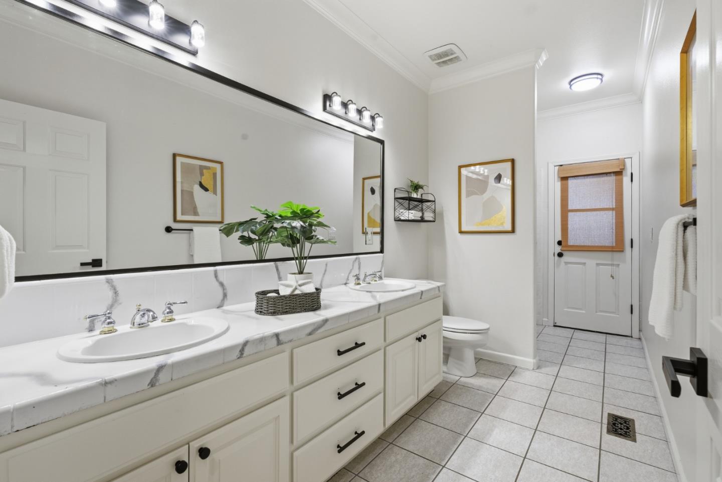 Detail Gallery Image 47 of 74 For 380 W Middle Ave, Morgan Hill,  CA 95037 - 4 Beds | 2/1 Baths