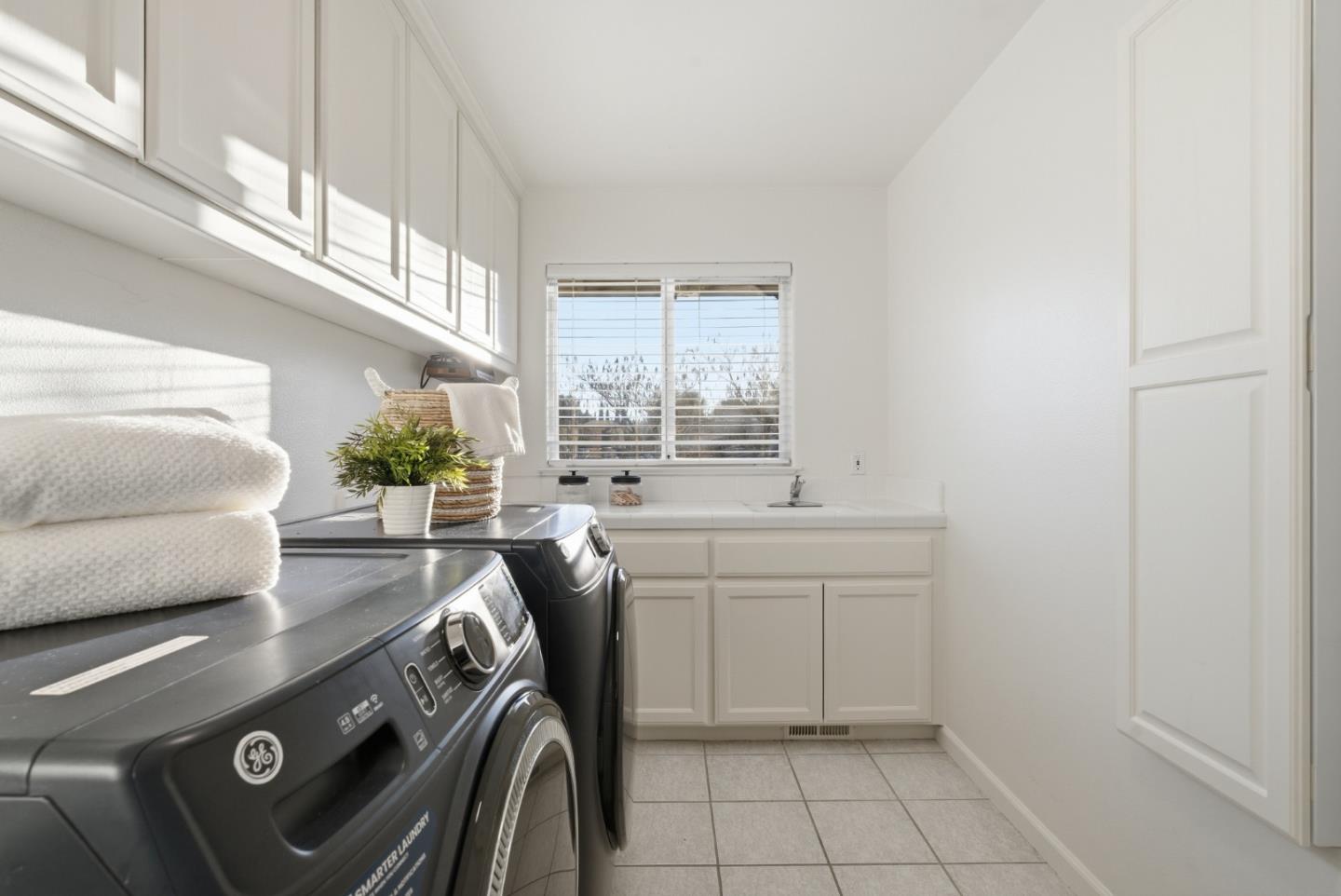 Detail Gallery Image 49 of 74 For 380 W Middle Ave, Morgan Hill,  CA 95037 - 4 Beds | 2/1 Baths