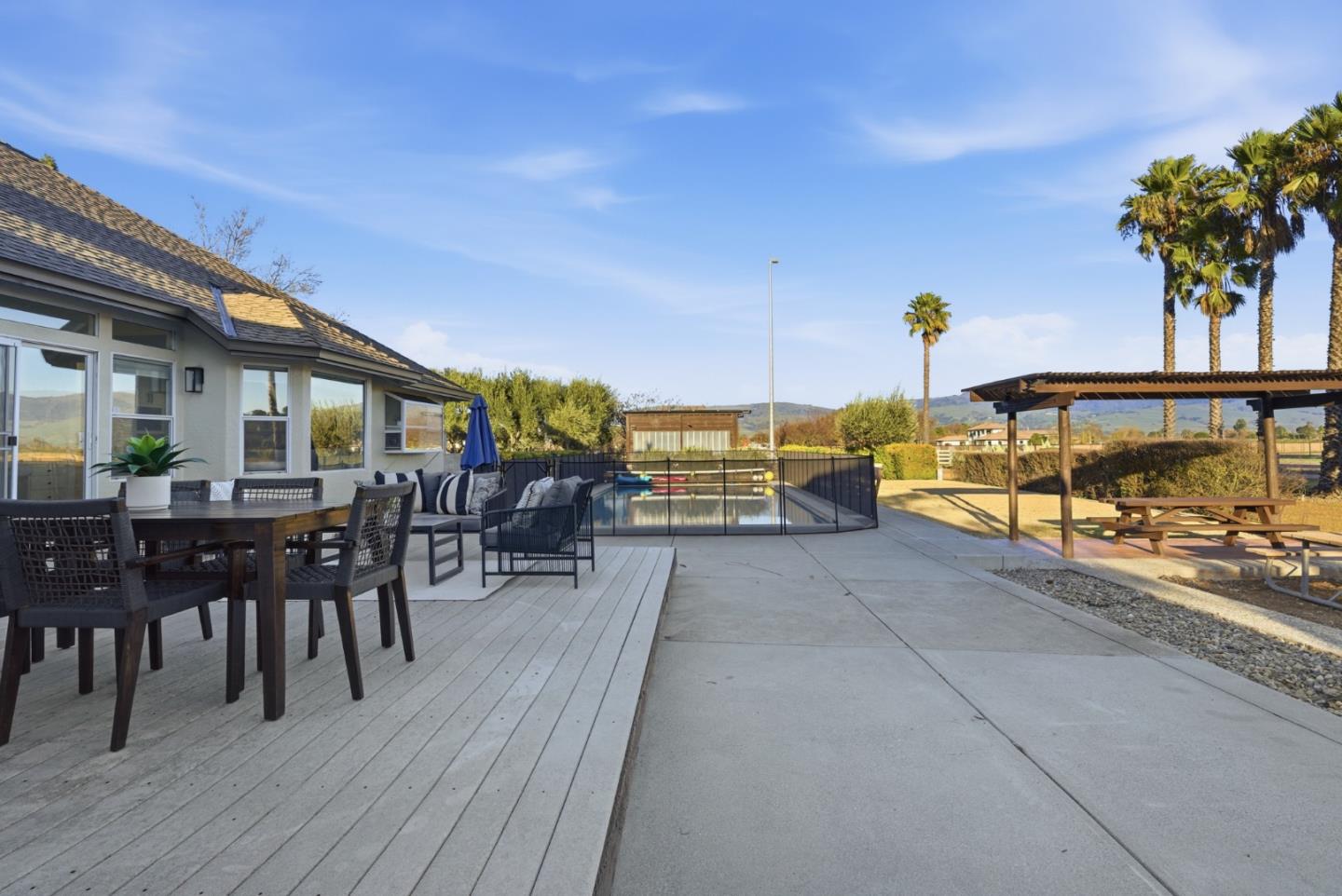 Detail Gallery Image 60 of 74 For 380 W Middle Ave, Morgan Hill,  CA 95037 - 4 Beds | 2/1 Baths