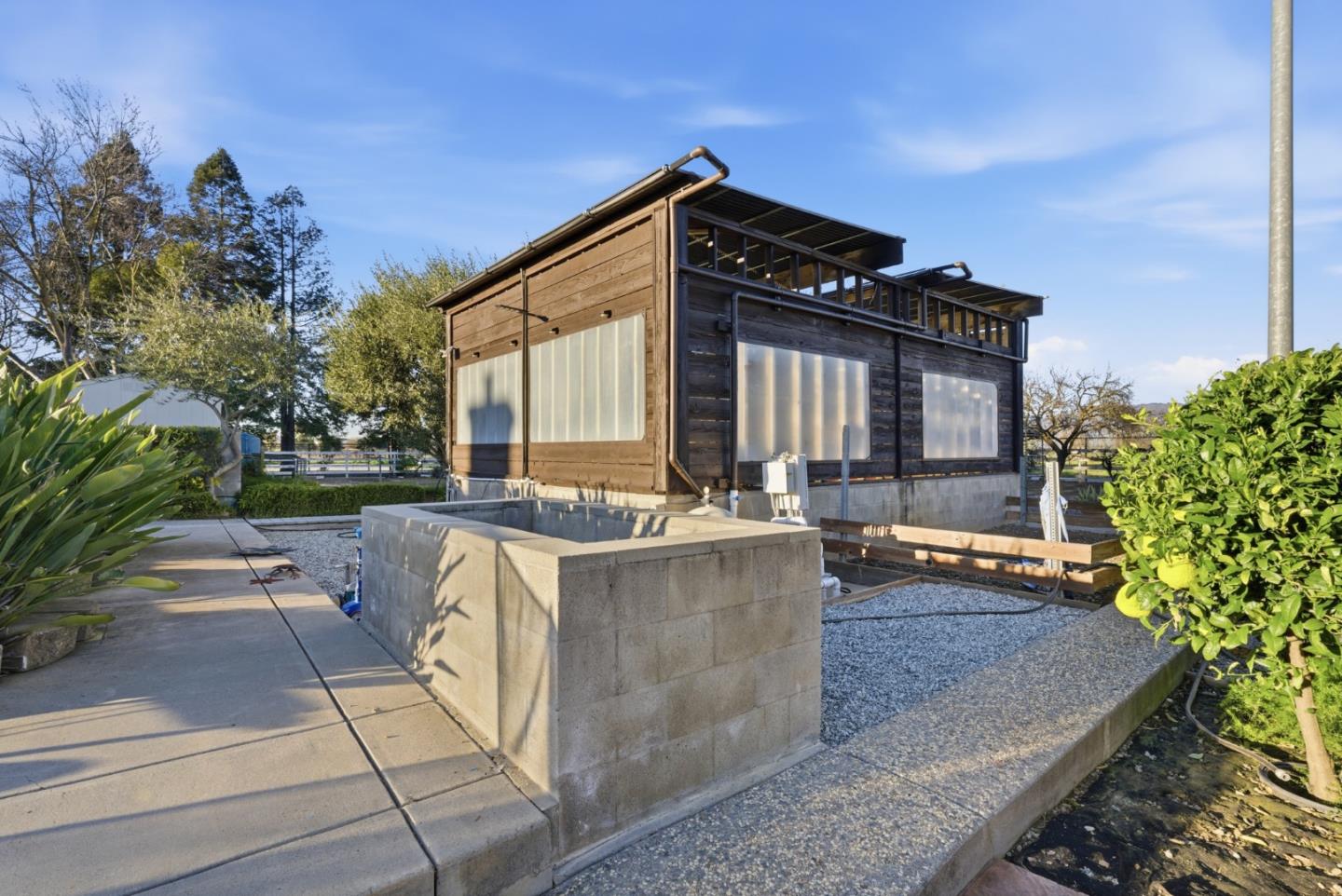 Detail Gallery Image 64 of 74 For 380 W Middle Ave, Morgan Hill,  CA 95037 - 4 Beds | 2/1 Baths