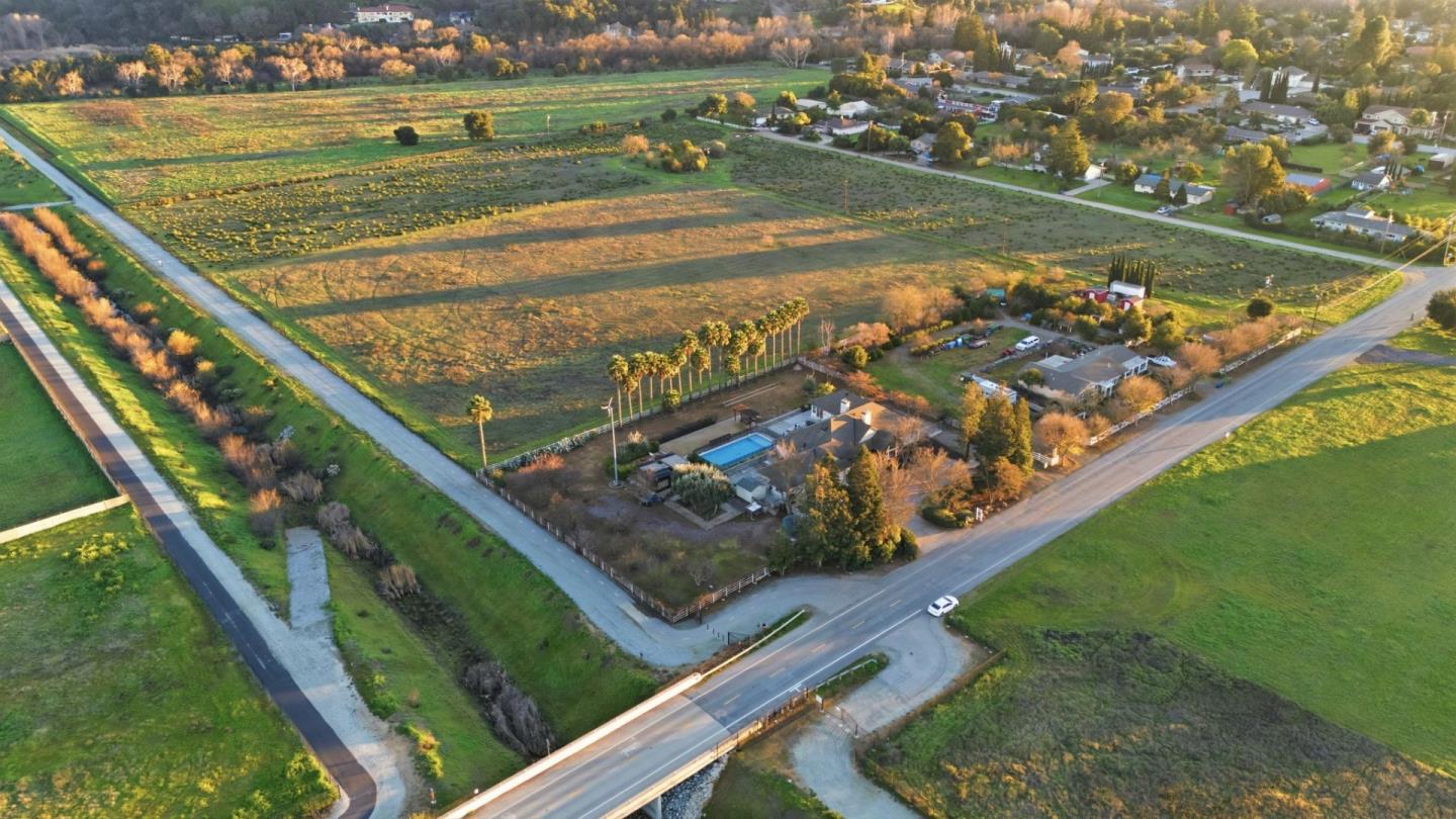Detail Gallery Image 74 of 74 For 380 W Middle Ave, Morgan Hill,  CA 95037 - 4 Beds | 2/1 Baths