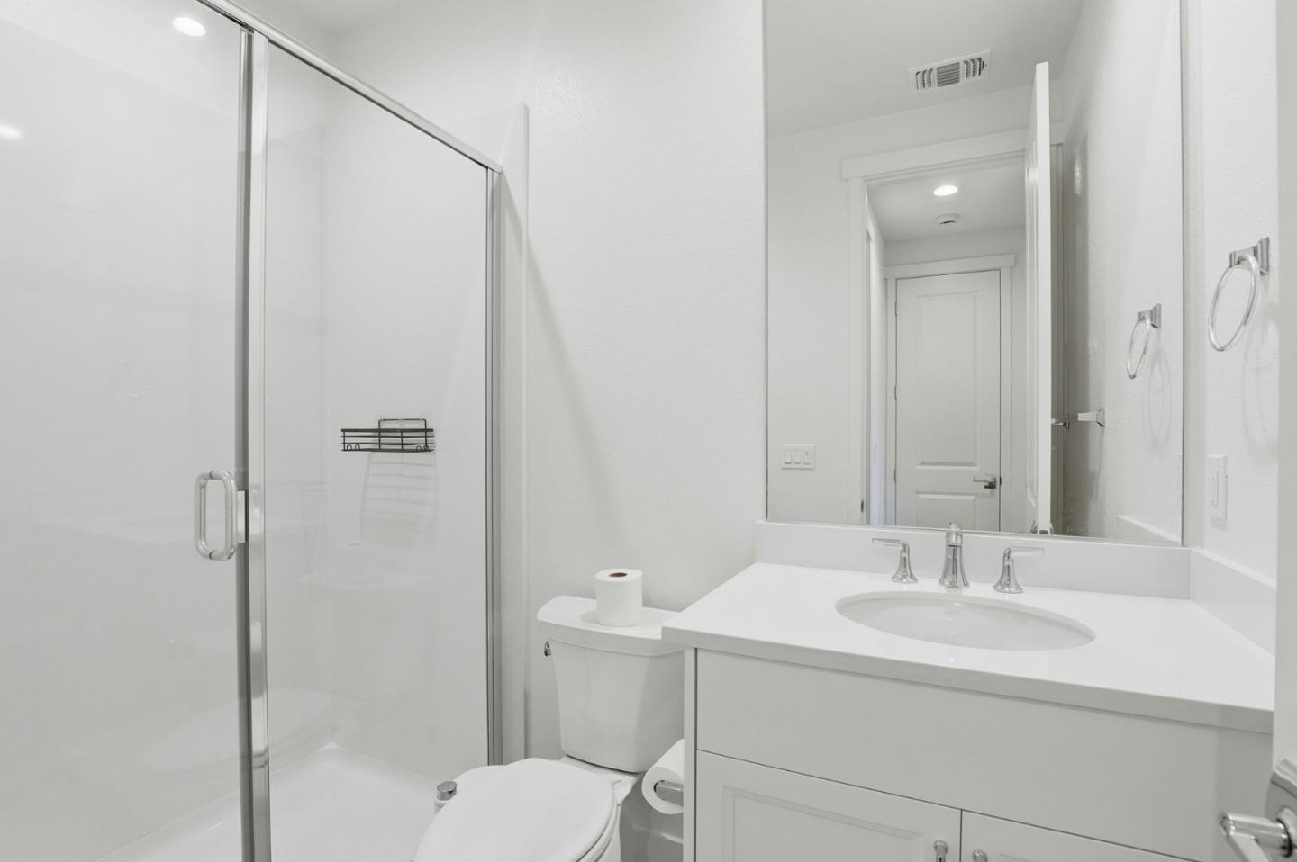 Detail Gallery Image 15 of 31 For 18086 Monterey, Morgan Hill,  CA 95037 - 3 Beds | 4 Baths