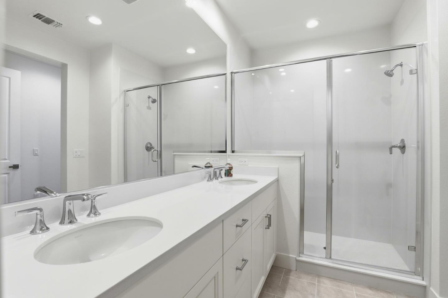 Detail Gallery Image 18 of 31 For 18086 Monterey, Morgan Hill,  CA 95037 - 3 Beds | 4 Baths