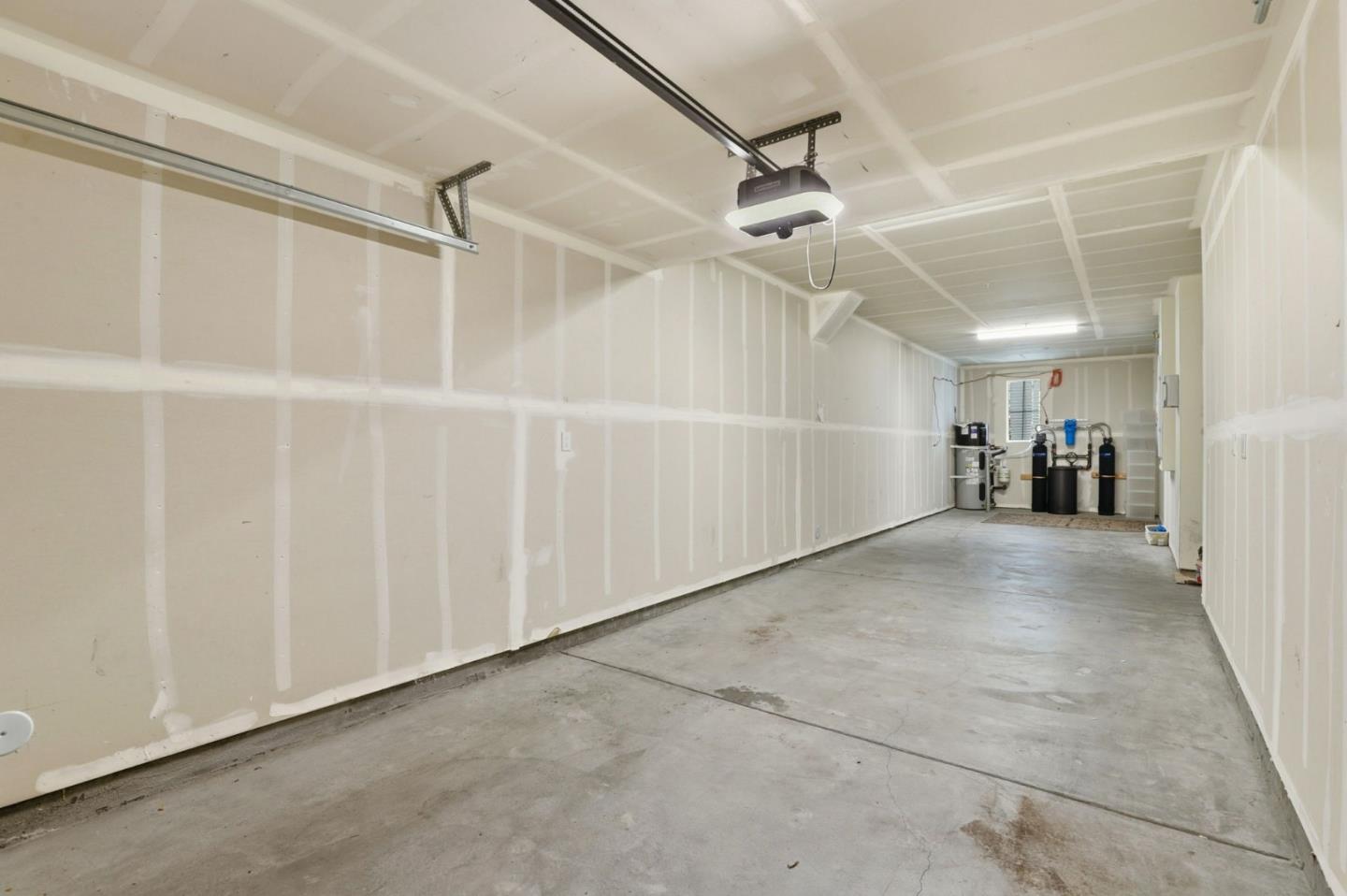 Detail Gallery Image 20 of 31 For 18086 Monterey, Morgan Hill,  CA 95037 - 3 Beds | 4 Baths