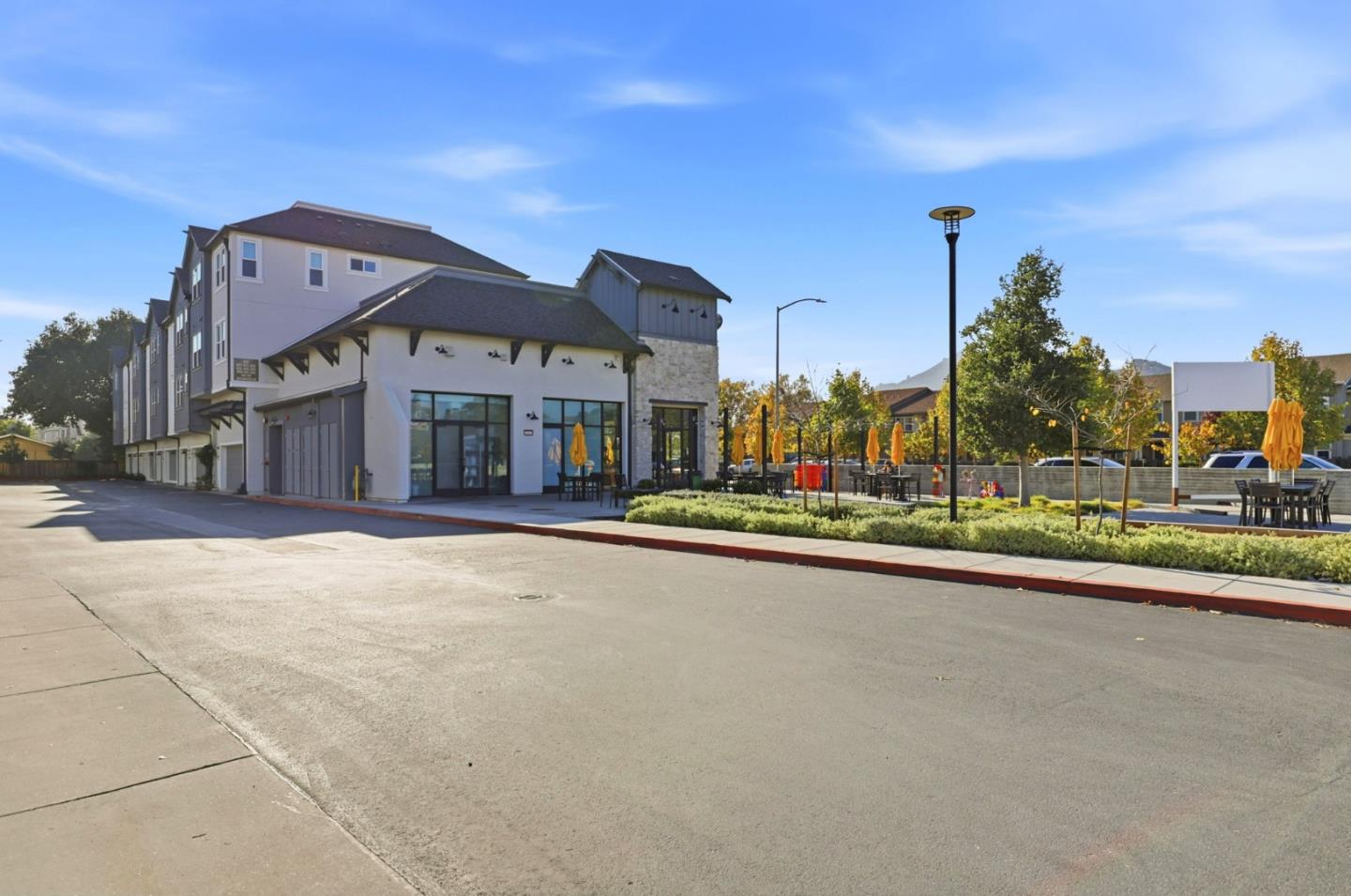 Detail Gallery Image 29 of 31 For 18086 Monterey, Morgan Hill,  CA 95037 - 3 Beds | 4 Baths