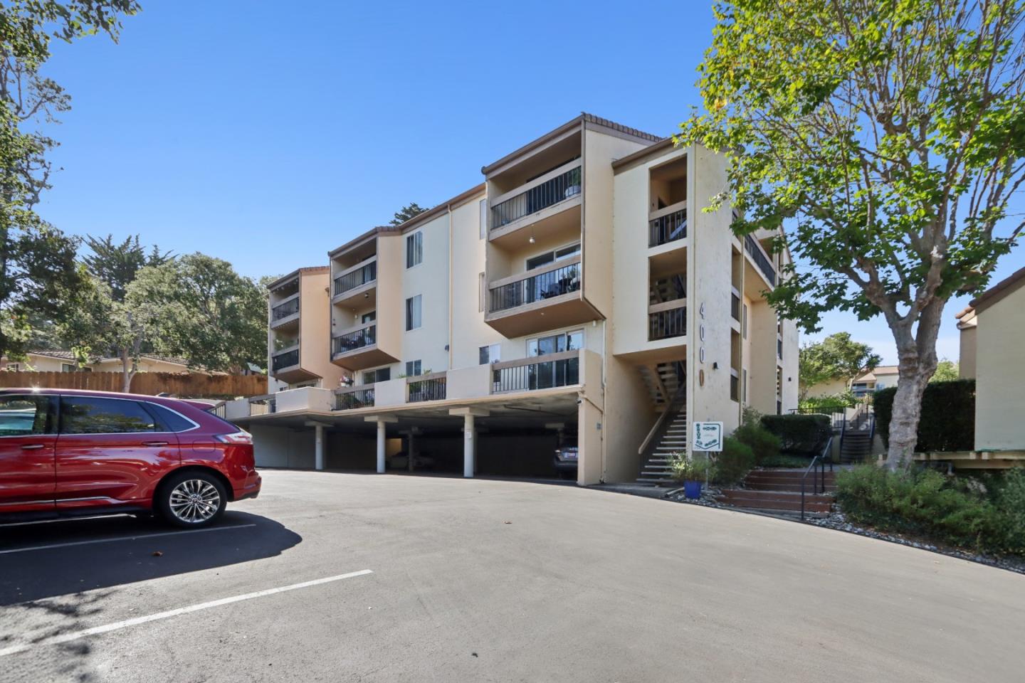 Detail Gallery Image 31 of 58 For 4205 Golden Oaks Ln, Monterey,  CA 93940 - 1 Beds | 1 Baths