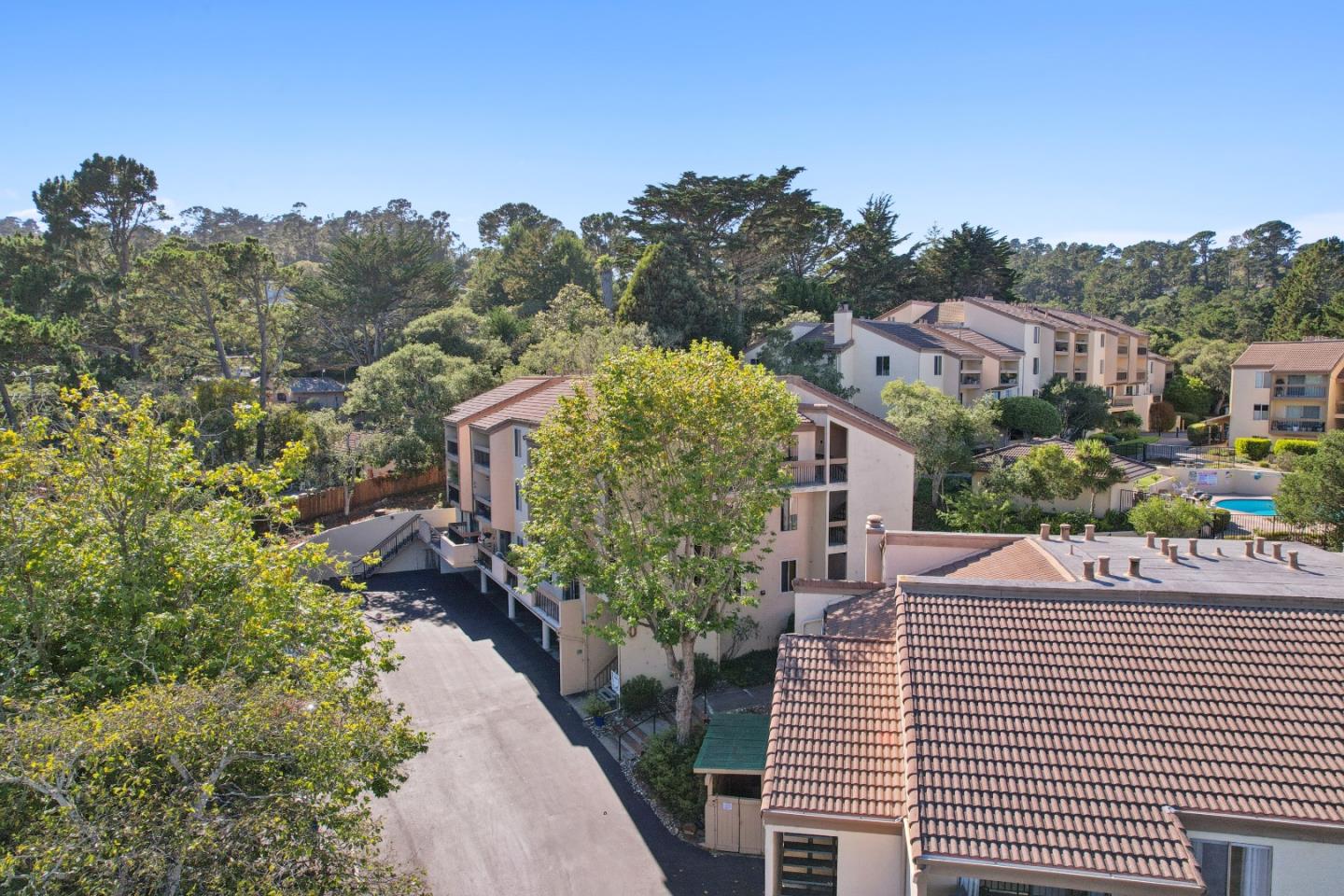 Detail Gallery Image 36 of 58 For 4205 Golden Oaks Ln, Monterey,  CA 93940 - 1 Beds | 1 Baths