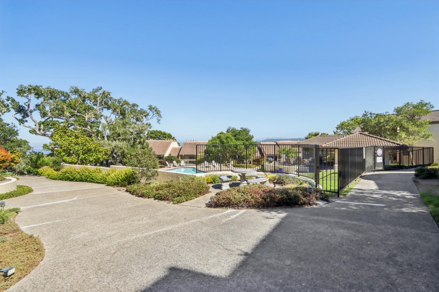 Detail Gallery Image 53 of 58 For 4205 Golden Oaks Ln, Monterey,  CA 93940 - 1 Beds | 1 Baths