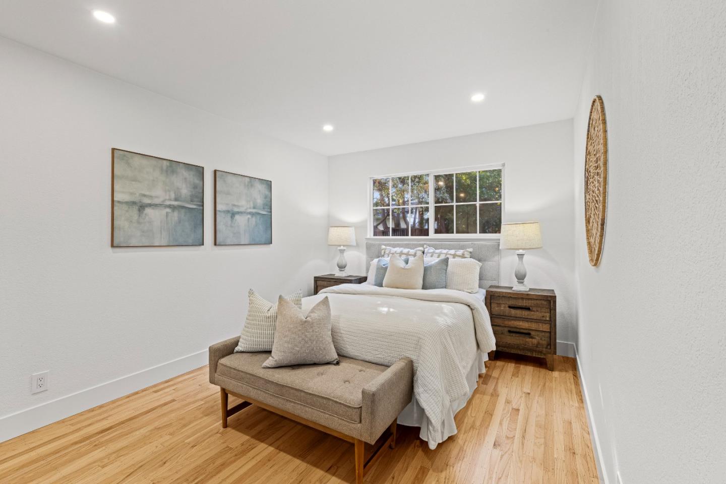 Detail Gallery Image 28 of 84 For 1688 Grizilo Dr, San Jose,  CA 95124 - 5 Beds | 2/1 Baths