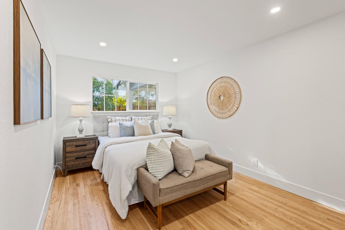 Detail Gallery Image 29 of 84 For 1688 Grizilo Dr, San Jose,  CA 95124 - 5 Beds | 2/1 Baths