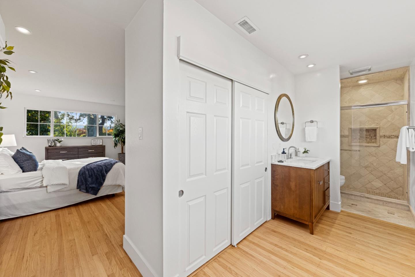 Detail Gallery Image 45 of 84 For 1688 Grizilo Dr, San Jose,  CA 95124 - 5 Beds | 2/1 Baths