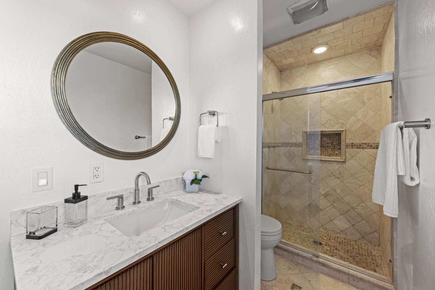 Detail Gallery Image 46 of 84 For 1688 Grizilo Dr, San Jose,  CA 95124 - 5 Beds | 2/1 Baths