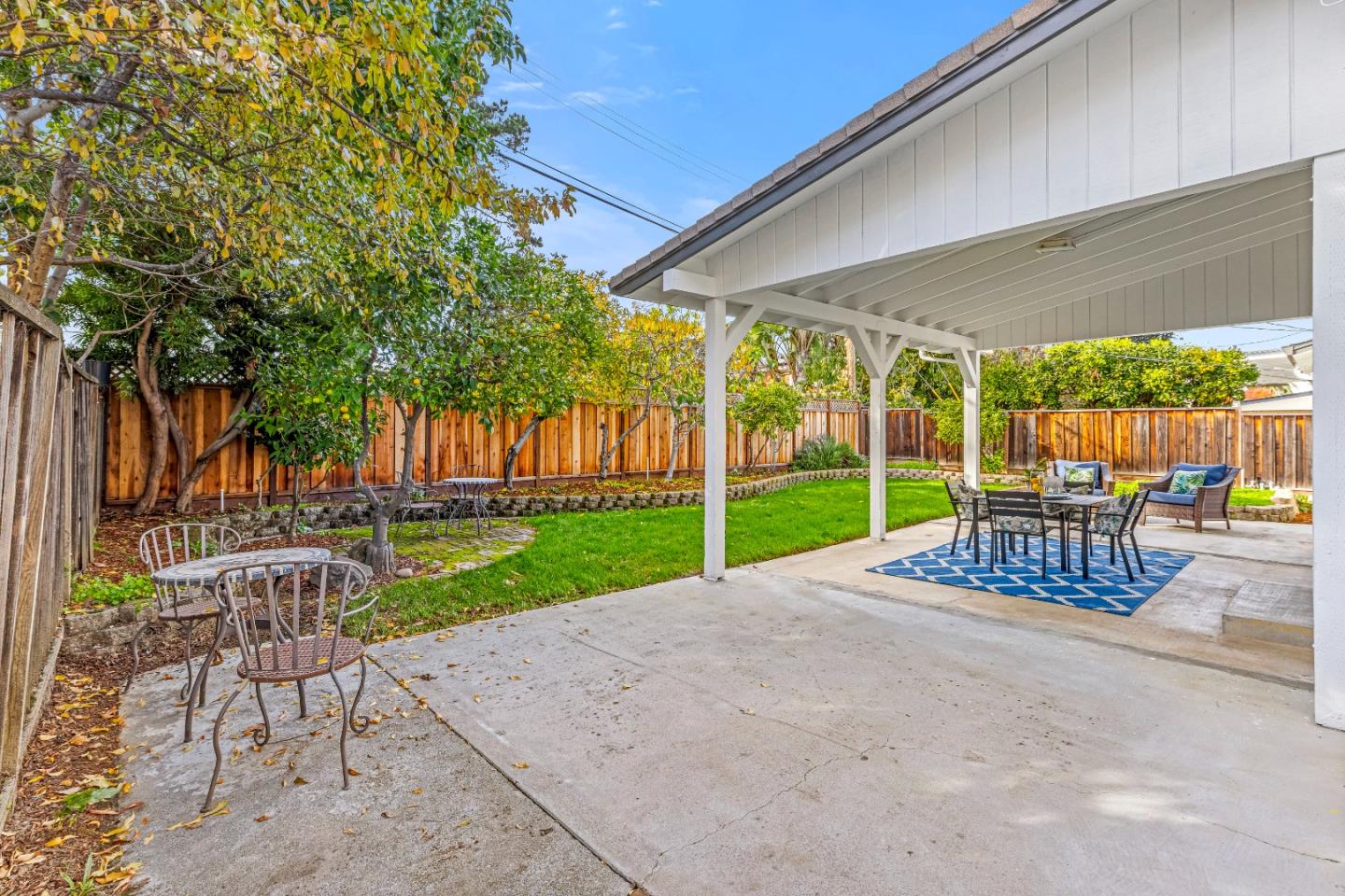 Detail Gallery Image 47 of 84 For 1688 Grizilo Dr, San Jose,  CA 95124 - 5 Beds | 2/1 Baths