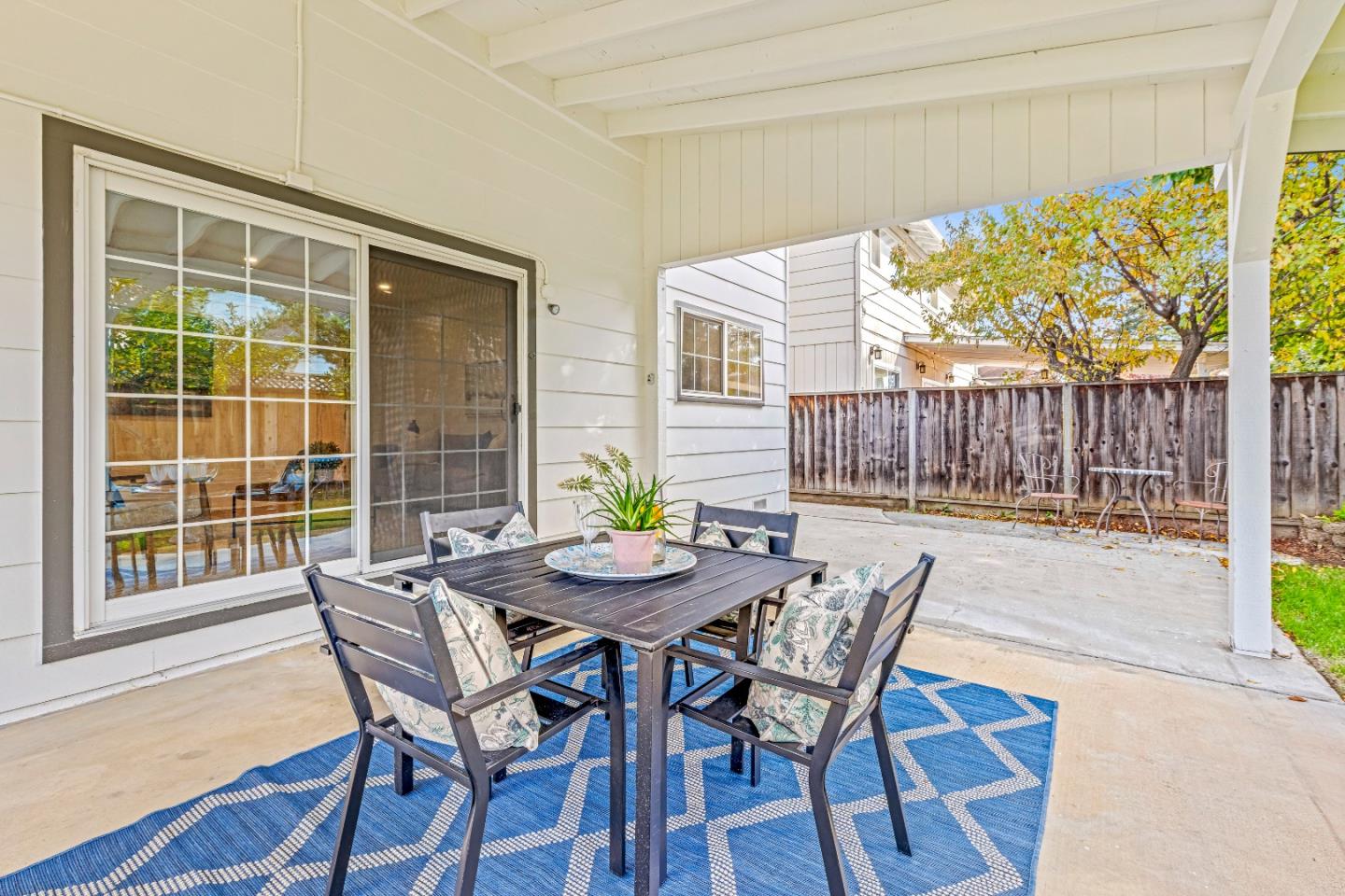 Detail Gallery Image 59 of 84 For 1688 Grizilo Dr, San Jose,  CA 95124 - 5 Beds | 2/1 Baths