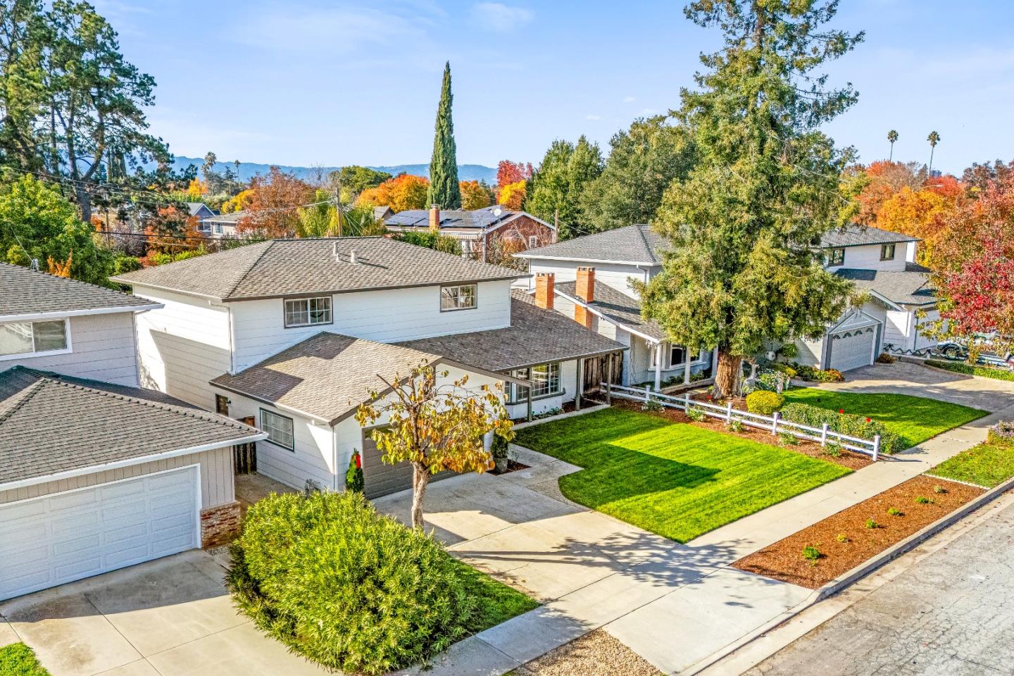 Detail Gallery Image 63 of 84 For 1688 Grizilo Dr, San Jose,  CA 95124 - 5 Beds | 2/1 Baths