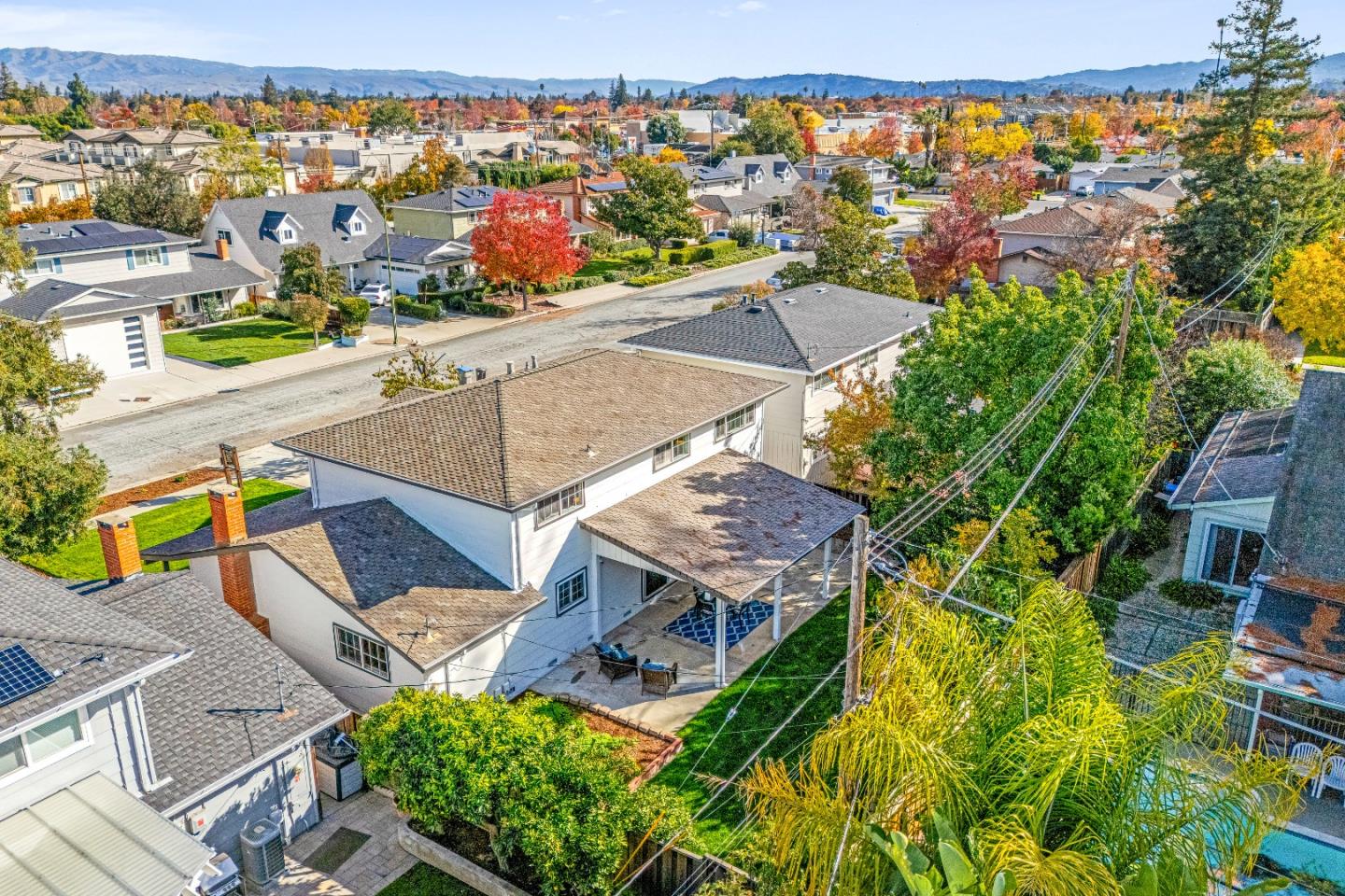 Detail Gallery Image 67 of 84 For 1688 Grizilo Dr, San Jose,  CA 95124 - 5 Beds | 2/1 Baths
