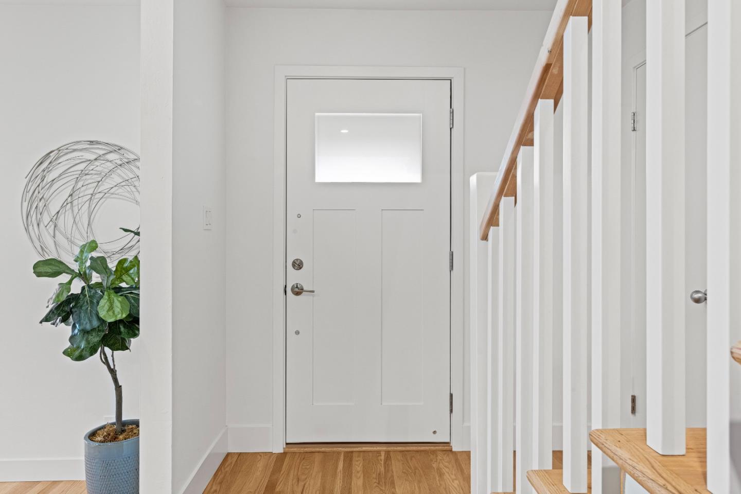 Detail Gallery Image 7 of 84 For 1688 Grizilo Dr, San Jose,  CA 95124 - 5 Beds | 2/1 Baths