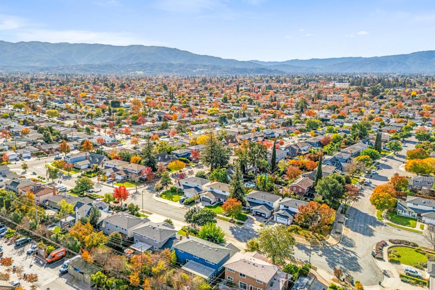 Detail Gallery Image 76 of 84 For 1688 Grizilo Dr, San Jose,  CA 95124 - 5 Beds | 2/1 Baths