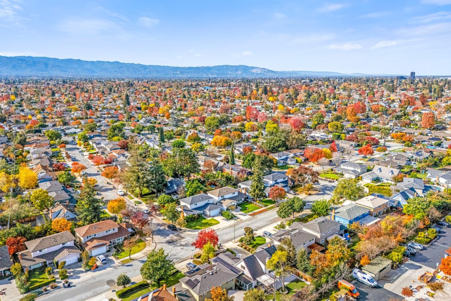 Detail Gallery Image 77 of 84 For 1688 Grizilo Dr, San Jose,  CA 95124 - 5 Beds | 2/1 Baths