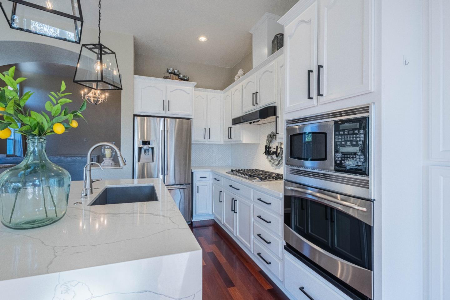 Detail Gallery Image 16 of 54 For 1119 First St, San Juan Bautista,  CA 95045 - 4 Beds | 3 Baths