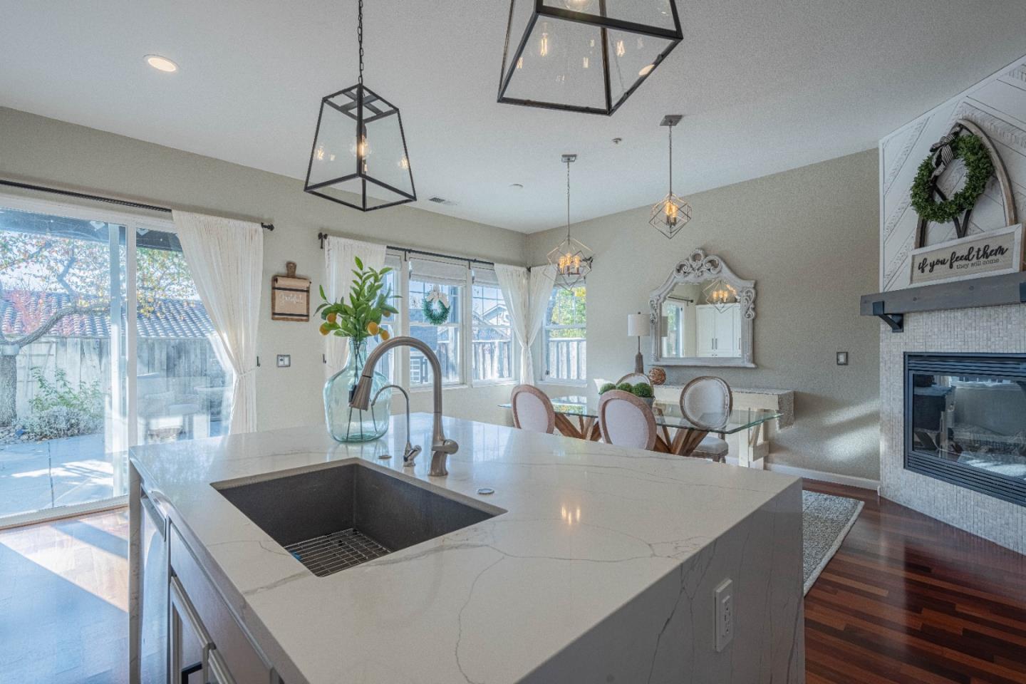 Detail Gallery Image 18 of 54 For 1119 First St, San Juan Bautista,  CA 95045 - 4 Beds | 3 Baths