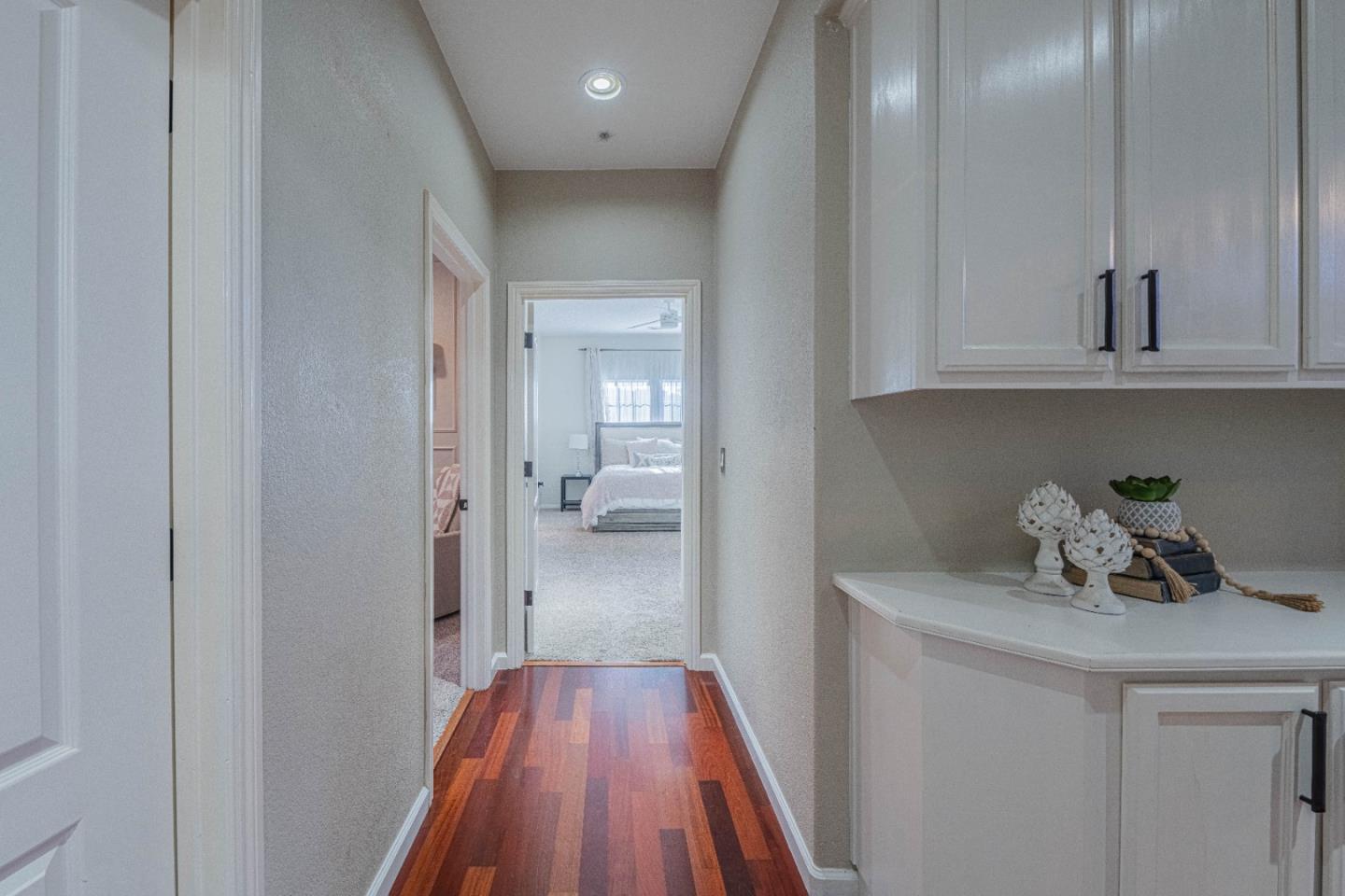 Detail Gallery Image 24 of 54 For 1119 First St, San Juan Bautista,  CA 95045 - 4 Beds | 3 Baths