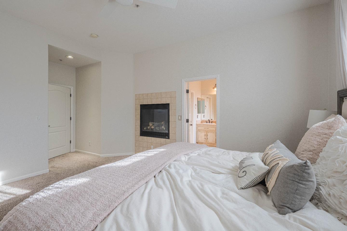 Detail Gallery Image 27 of 54 For 1119 First St, San Juan Bautista,  CA 95045 - 4 Beds | 3 Baths