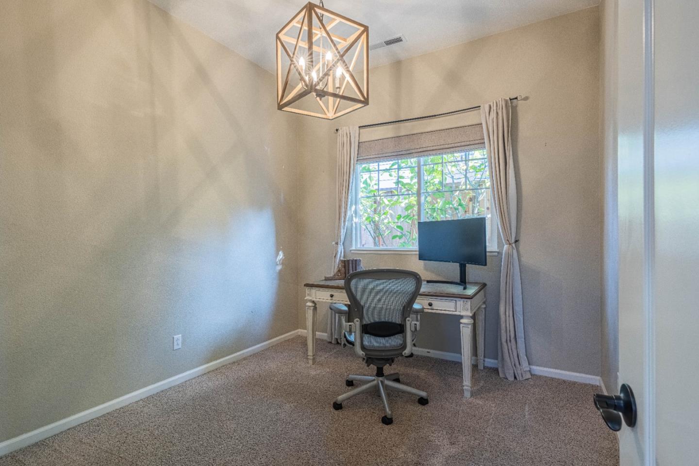 Detail Gallery Image 34 of 54 For 1119 First St, San Juan Bautista,  CA 95045 - 4 Beds | 3 Baths