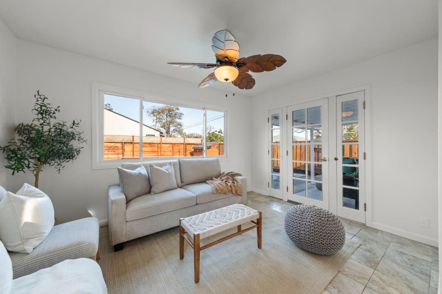 Detail Gallery Image 18 of 40 For 754 Topaz St, Redwood City,  CA 94061 - 3 Beds | 2 Baths