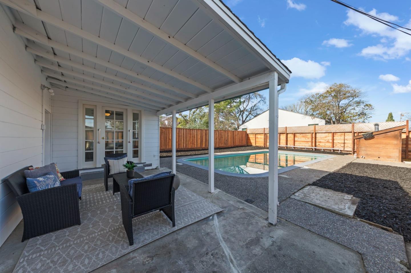 Detail Gallery Image 26 of 40 For 754 Topaz St, Redwood City,  CA 94061 - 3 Beds | 2 Baths