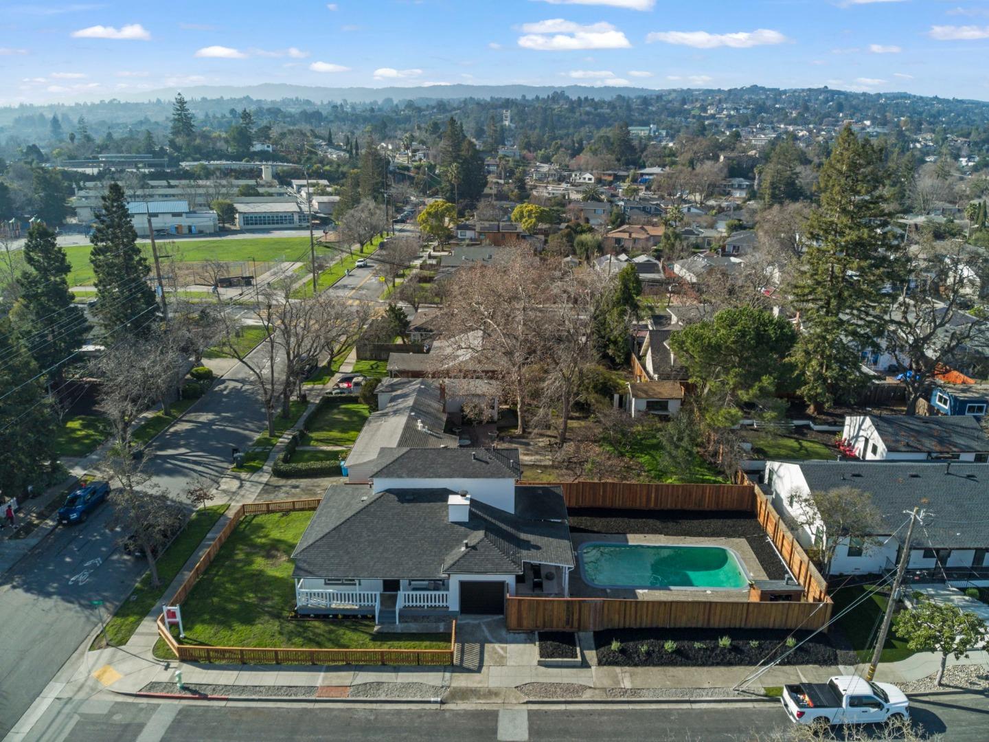 Detail Gallery Image 34 of 40 For 754 Topaz St, Redwood City,  CA 94061 - 3 Beds | 2 Baths