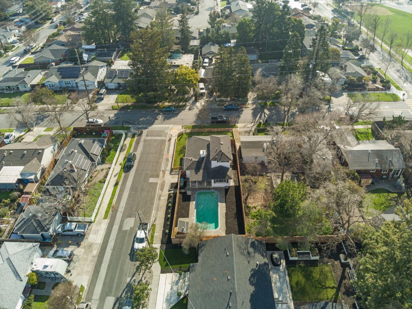 Detail Gallery Image 37 of 40 For 754 Topaz St, Redwood City,  CA 94061 - 3 Beds | 2 Baths