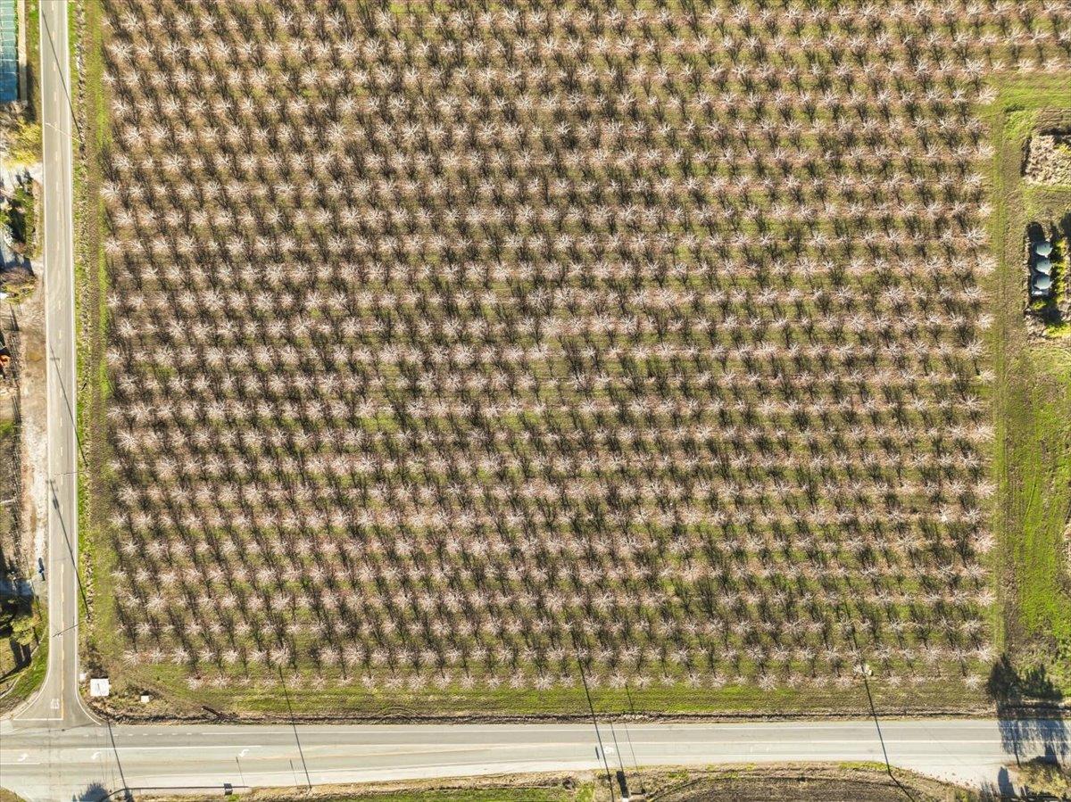 Detail Gallery Image 5 of 6 For 623 San Bruno Ave a,  Morgan Hill,  CA 95037 - 4 Beds | 2 Baths