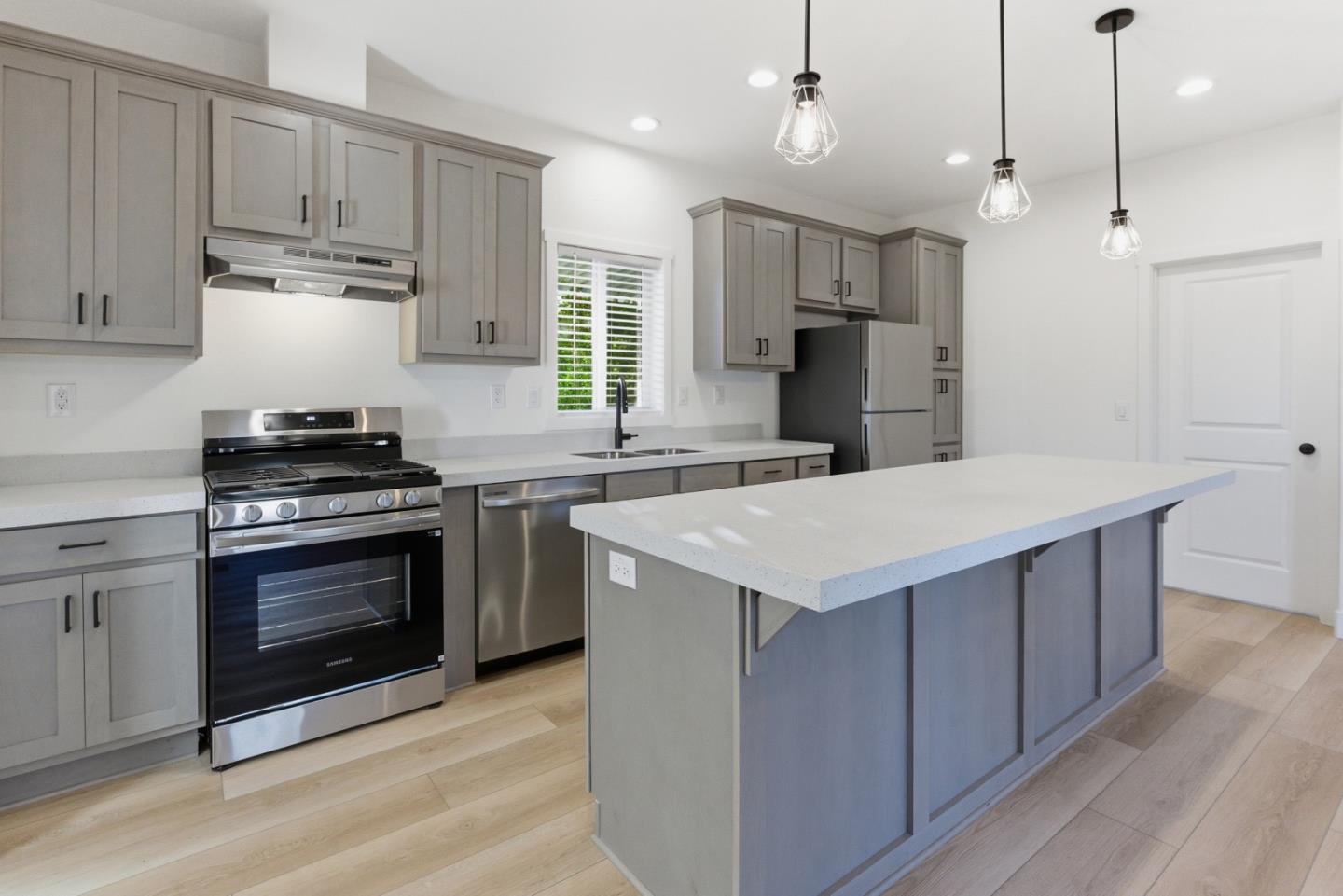 Detail Gallery Image 6 of 17 For 4300 Soquel Dr. #52,  Soquel,  CA 95073 - 2 Beds | 2 Baths