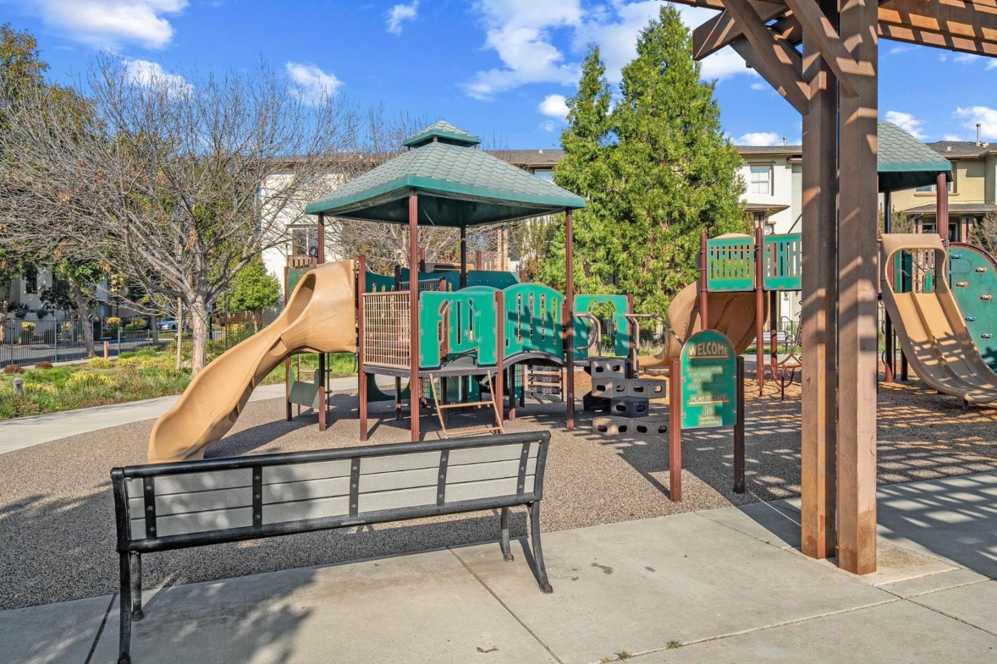 Detail Gallery Image 24 of 30 For 663 Modern Ice Dr, San Jose,  CA 95112 - 3 Beds | 2 Baths