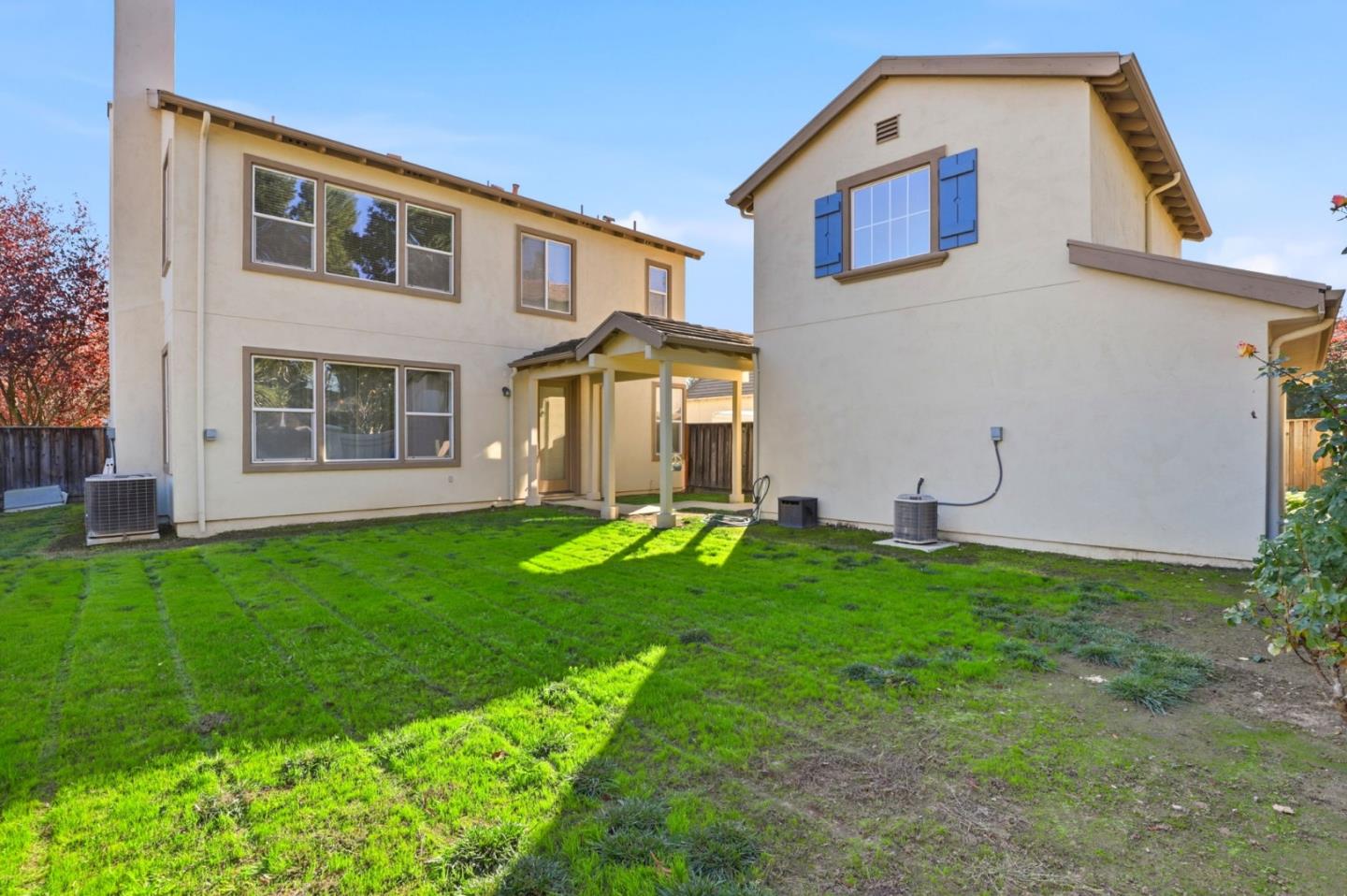 Detail Gallery Image 19 of 27 For 1955 Domaine Dr, Morgan Hill,  CA 95037 - 4 Beds | 3/1 Baths