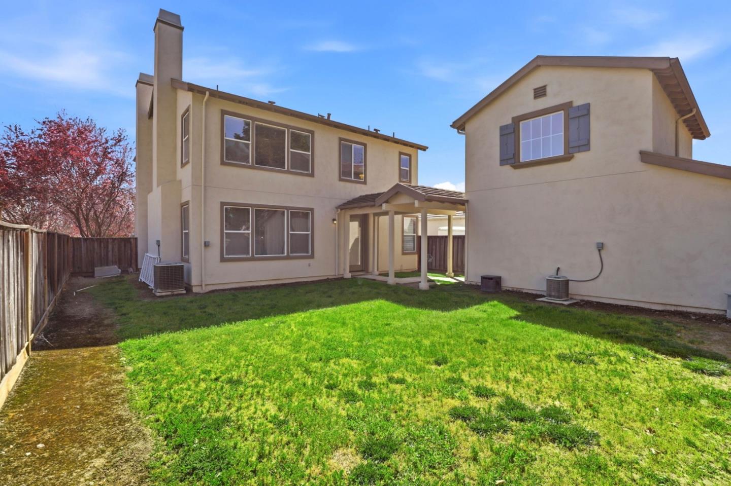 Detail Gallery Image 38 of 45 For 1955 Domaine Dr, Morgan Hill,  CA 95037 - 4 Beds | 3/1 Baths