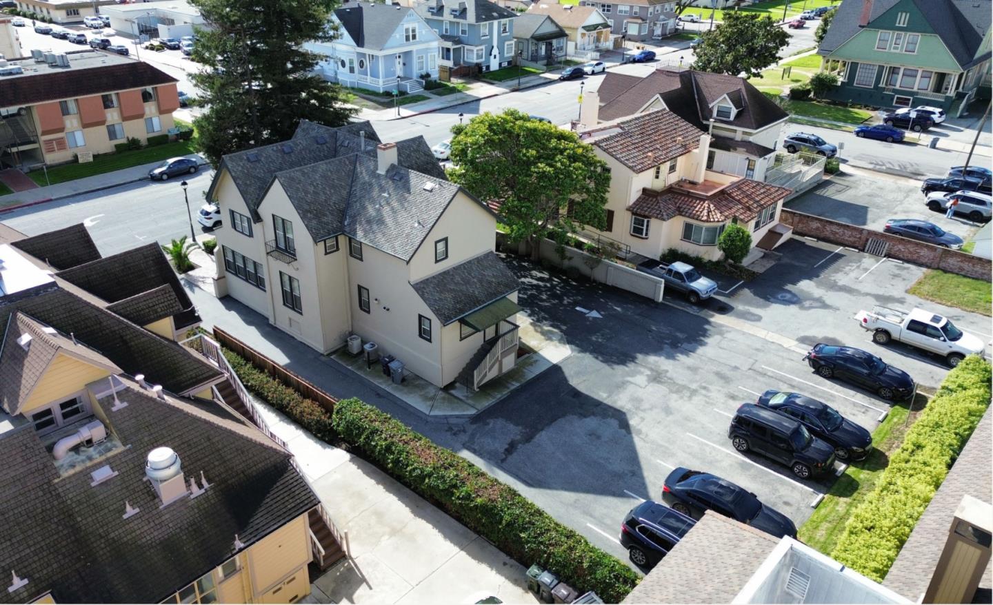 Detail Gallery Image 5 of 8 For 134 Central Ave, Salinas,  CA 93901 - – Beds | – Baths