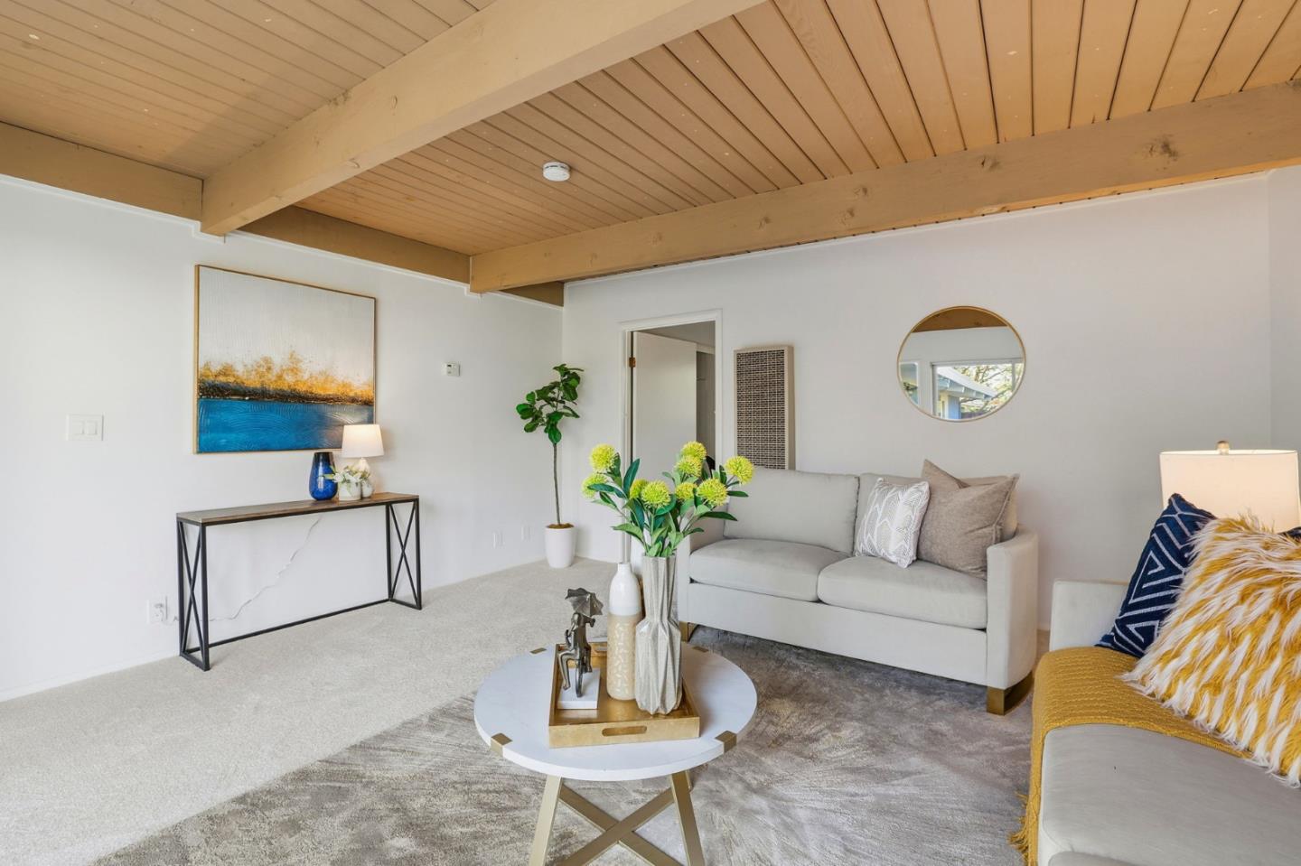 Detail Gallery Image 10 of 33 For 3839 Ross Rd, Palo Alto,  CA 94303 - 3 Beds | 2 Baths