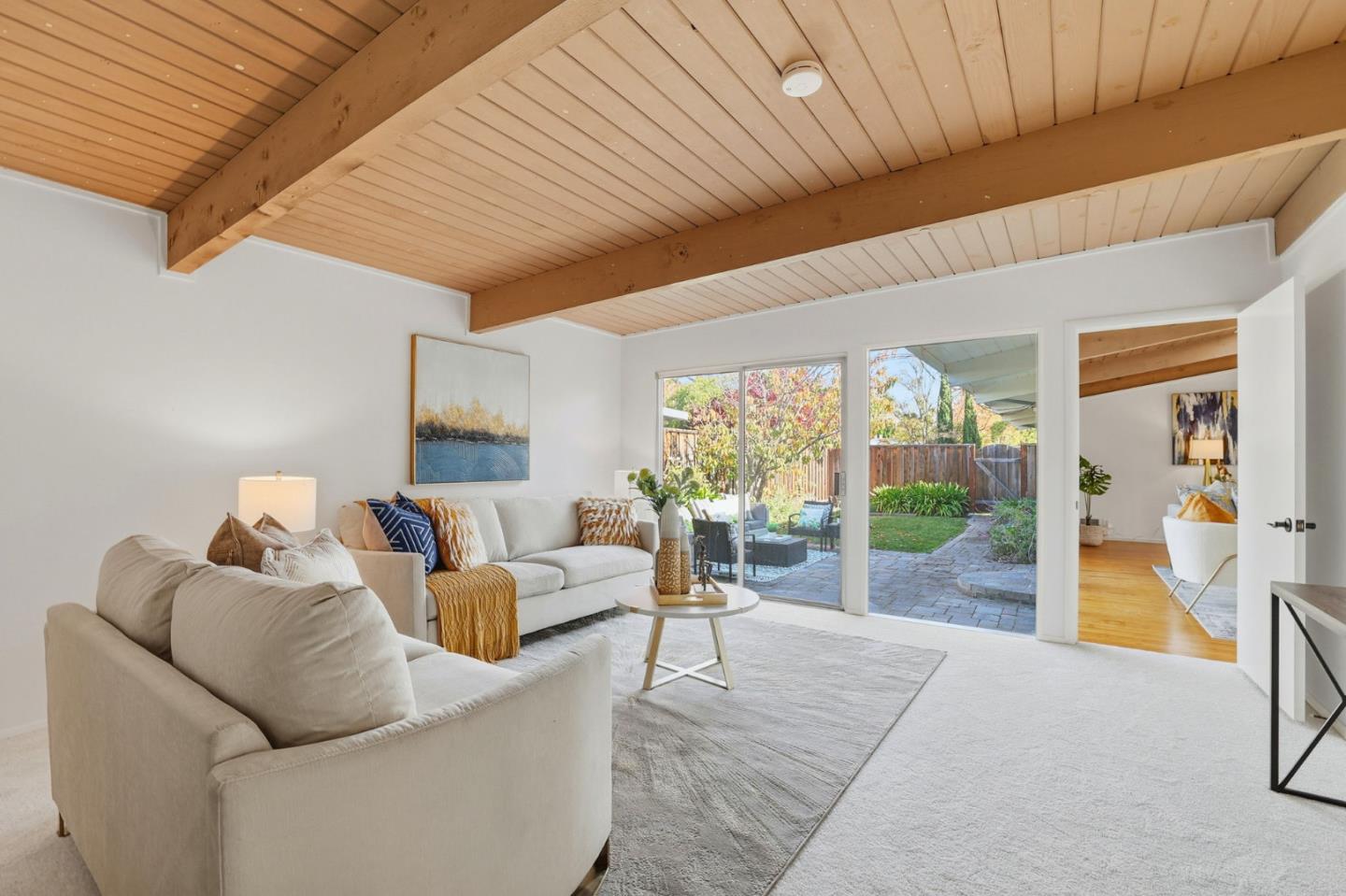 Detail Gallery Image 8 of 33 For 3839 Ross Rd, Palo Alto,  CA 94303 - 3 Beds | 2 Baths