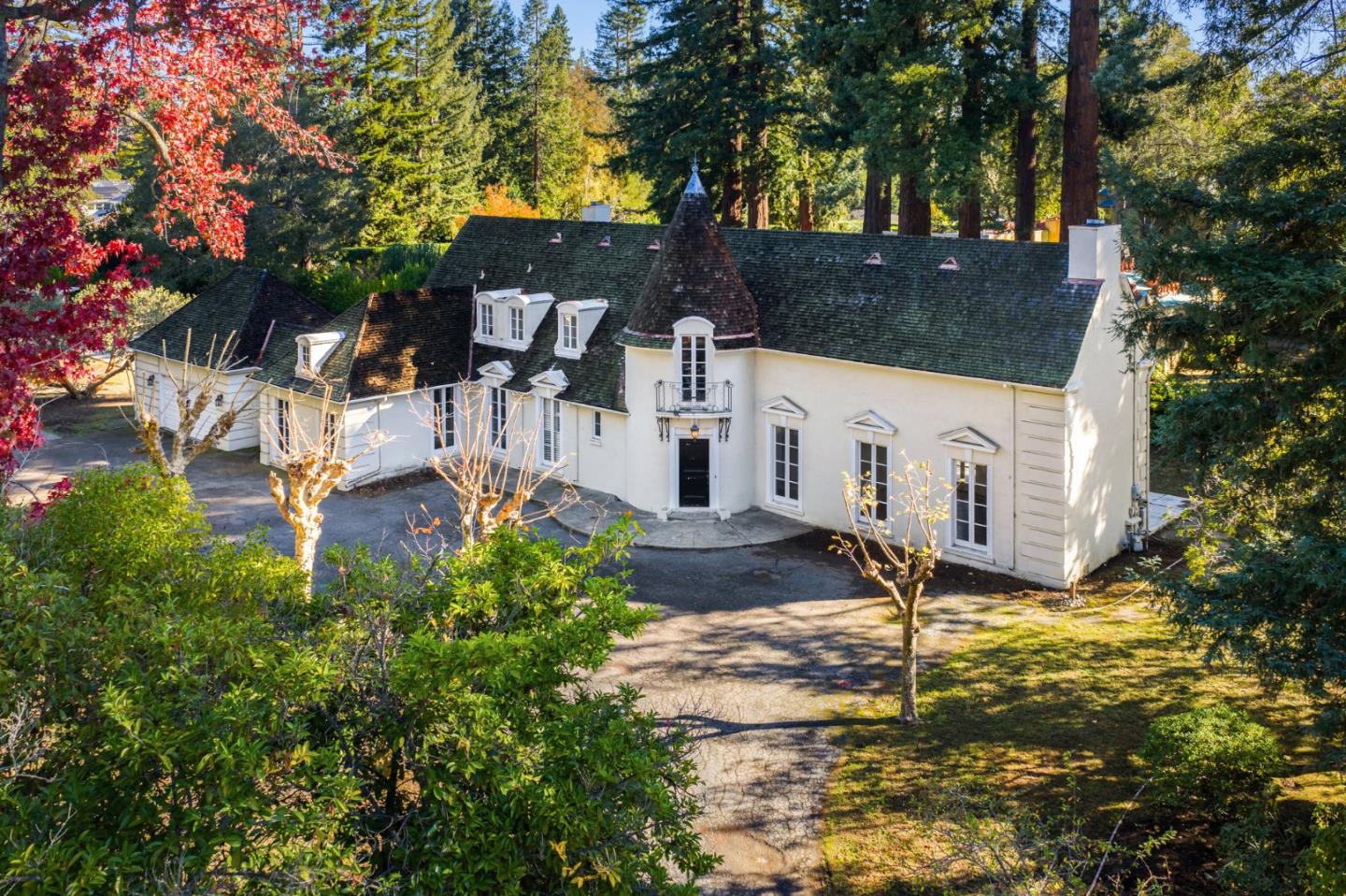 Detail Gallery Image 12 of 21 For 123 Stockbridge Ave, Atherton,  CA 94027 - 4 Beds | 4 Baths