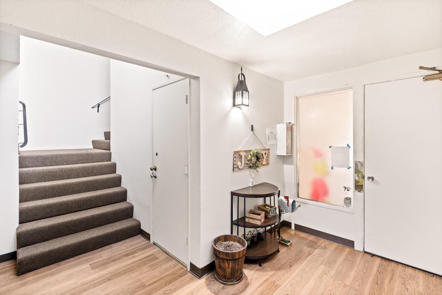 Detail Gallery Image 20 of 28 For 2419 Rowntree Way, South San Francisco,  CA 94080 - 2 Beds | 1 Baths