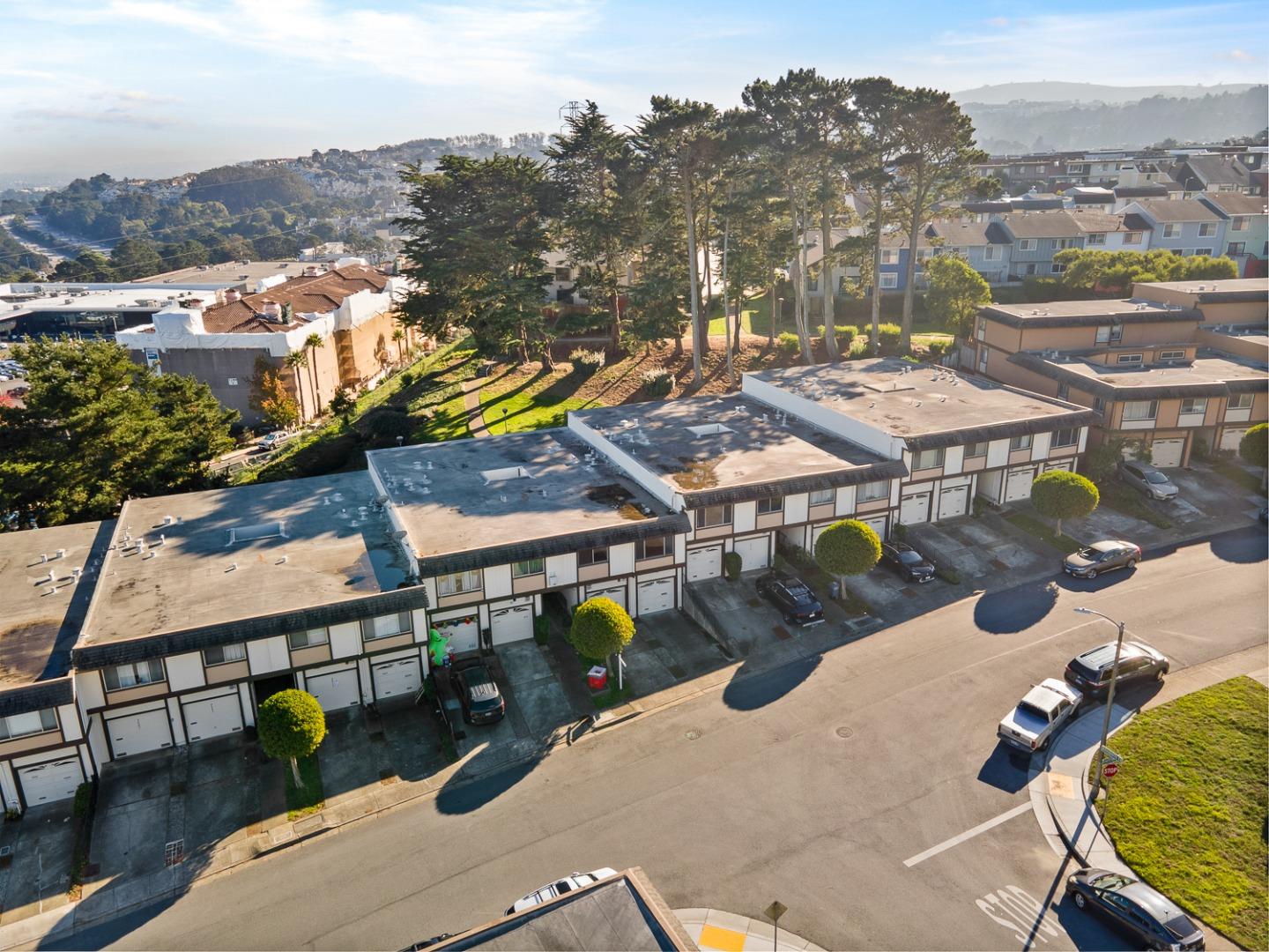 Detail Gallery Image 24 of 28 For 2419 Rowntree Way, South San Francisco,  CA 94080 - 2 Beds | 1 Baths