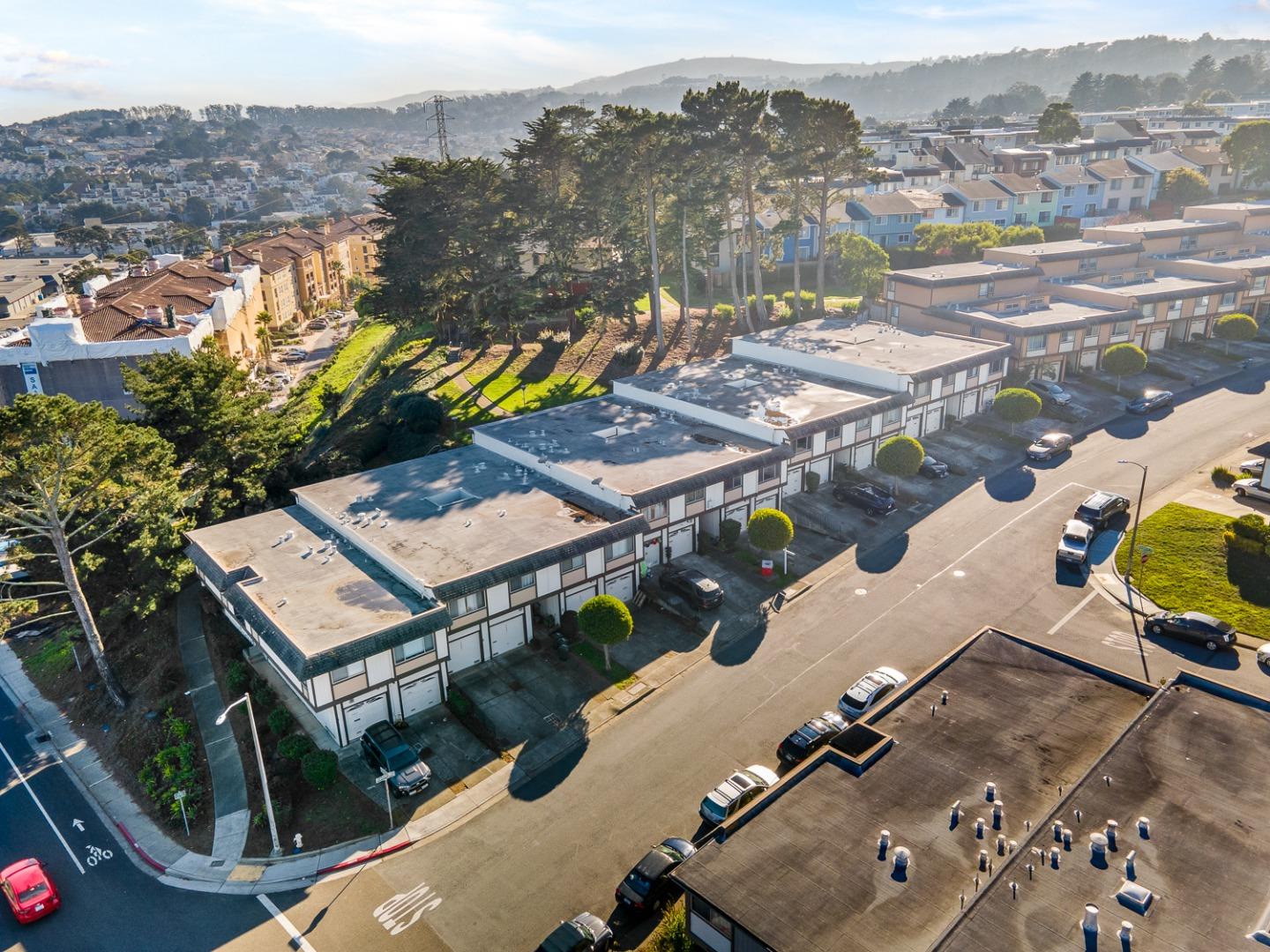Detail Gallery Image 25 of 28 For 2419 Rowntree Way, South San Francisco,  CA 94080 - 2 Beds | 1 Baths