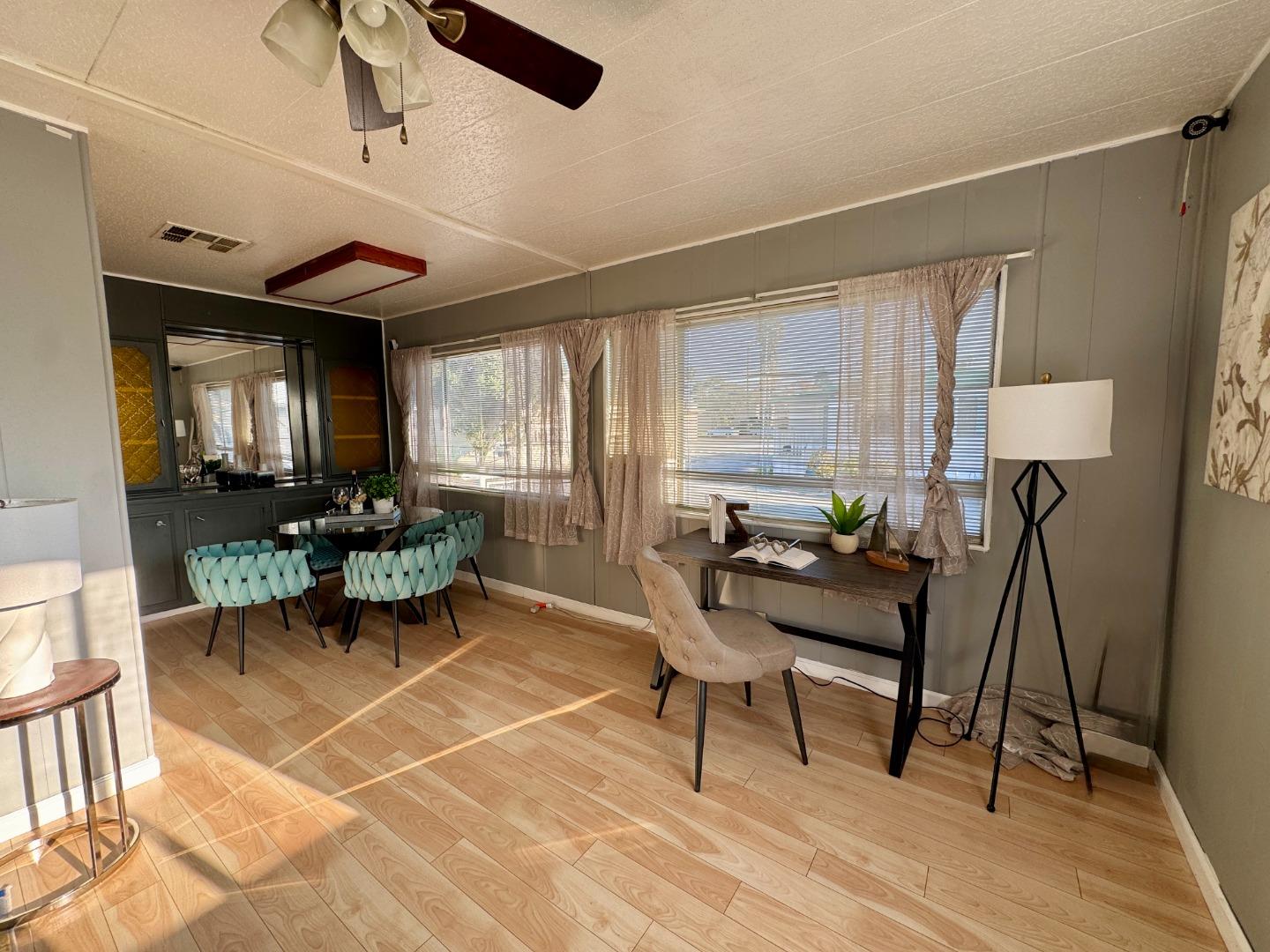 Detail Gallery Image 3 of 12 For 411 Lewis Rd #256,  San Jose,  CA 95111 - 2 Beds | 2 Baths